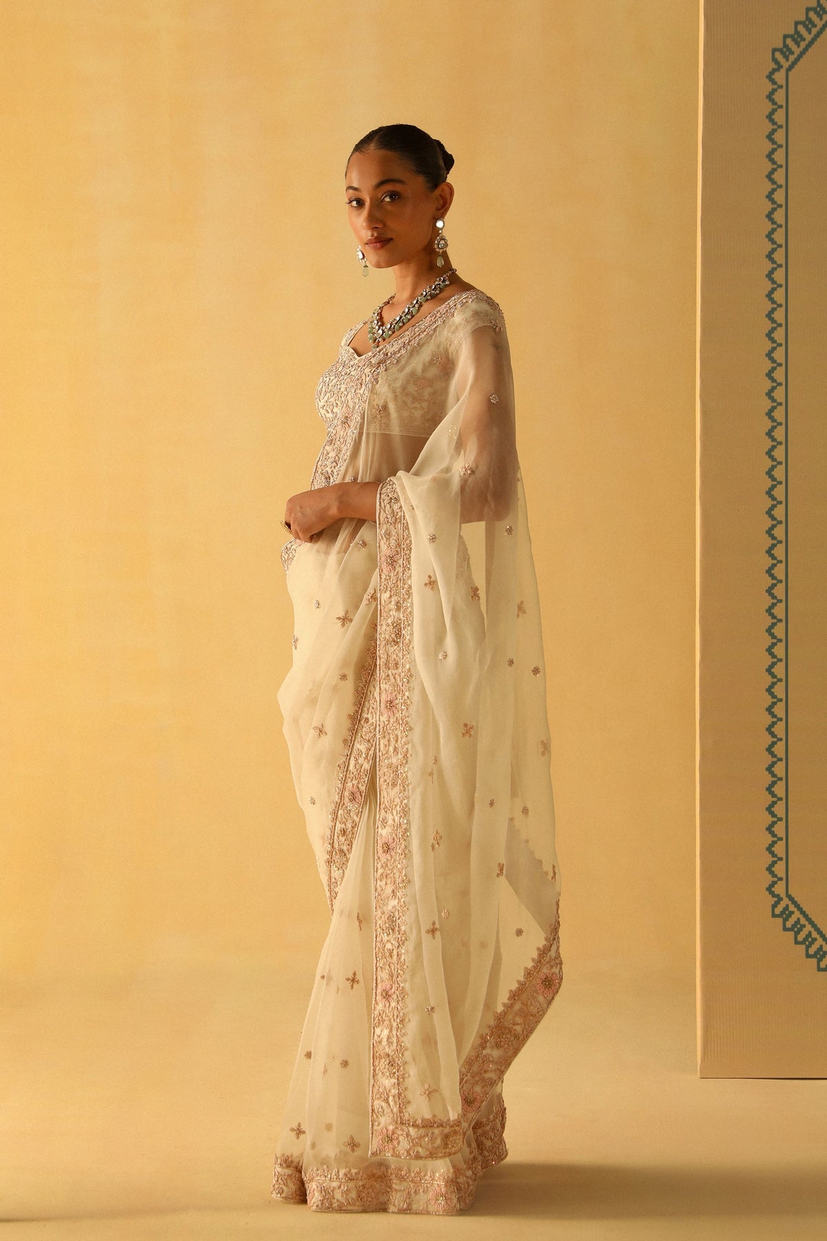 Daisy Ivory Maliha Saree Set