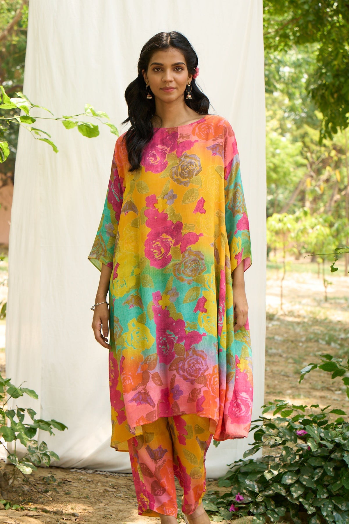 Mulitcolor Tunic Set With Floral Prints