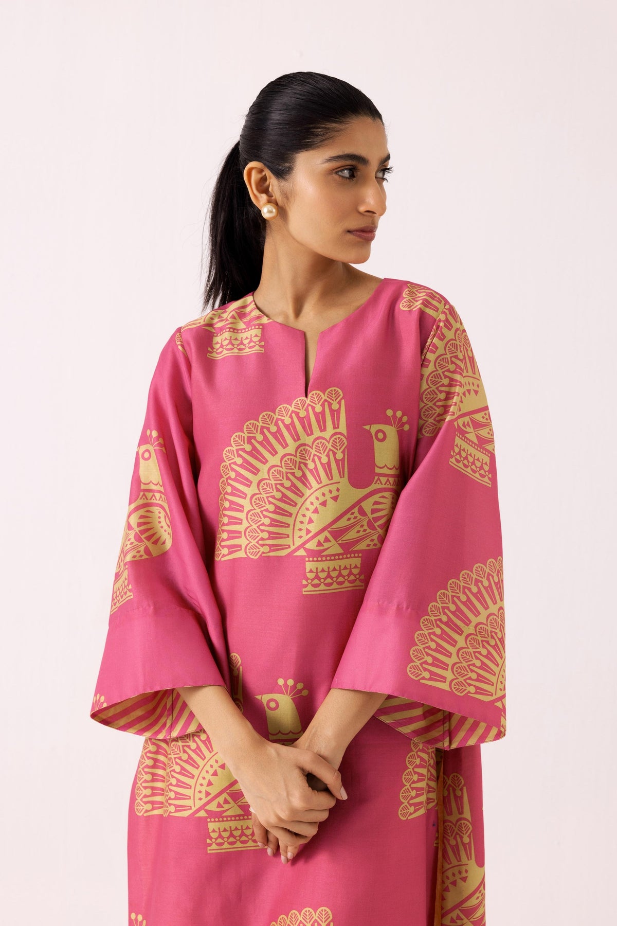 Mayuri Kurta in Coral