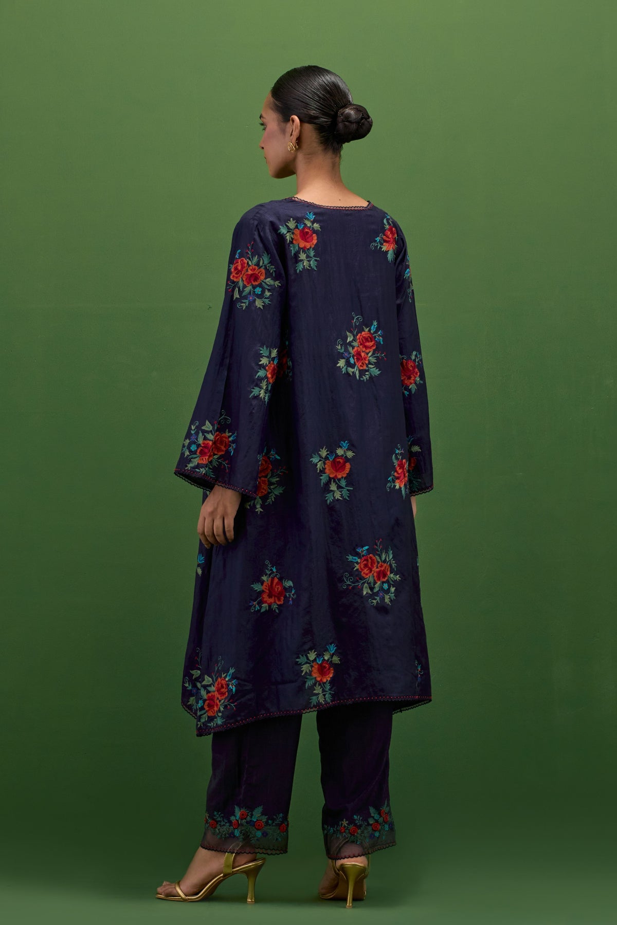 Midnight Blue Roses Kurta Set