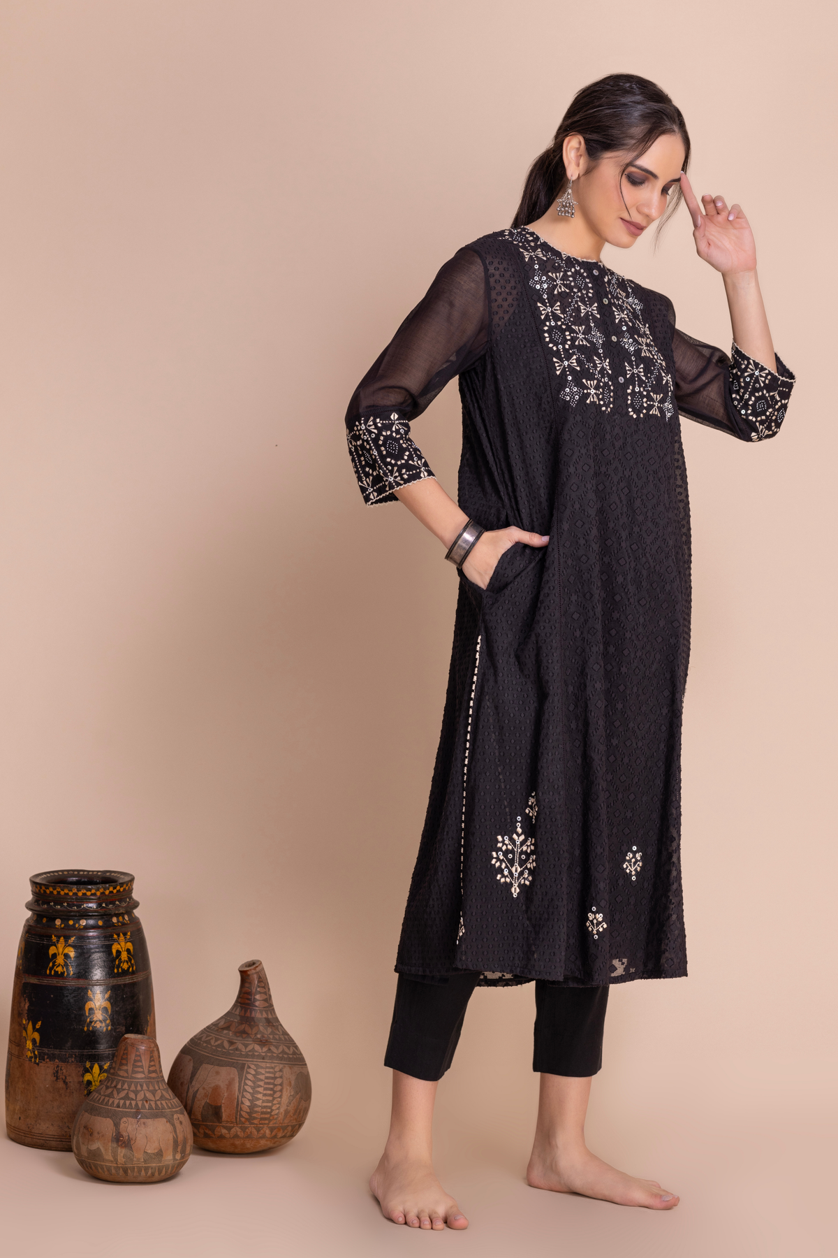 Hooghan Black Tunic Set