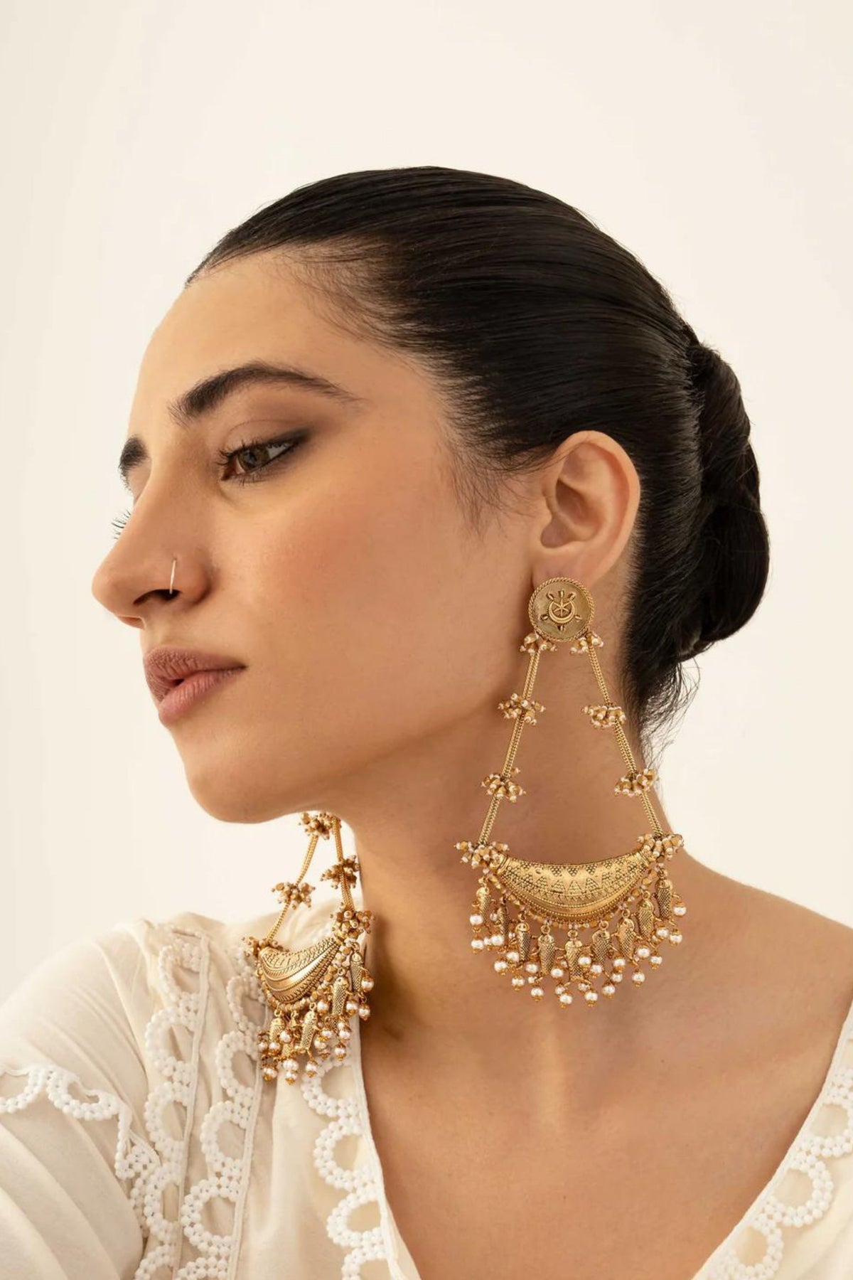 Chand Shikara Earrings