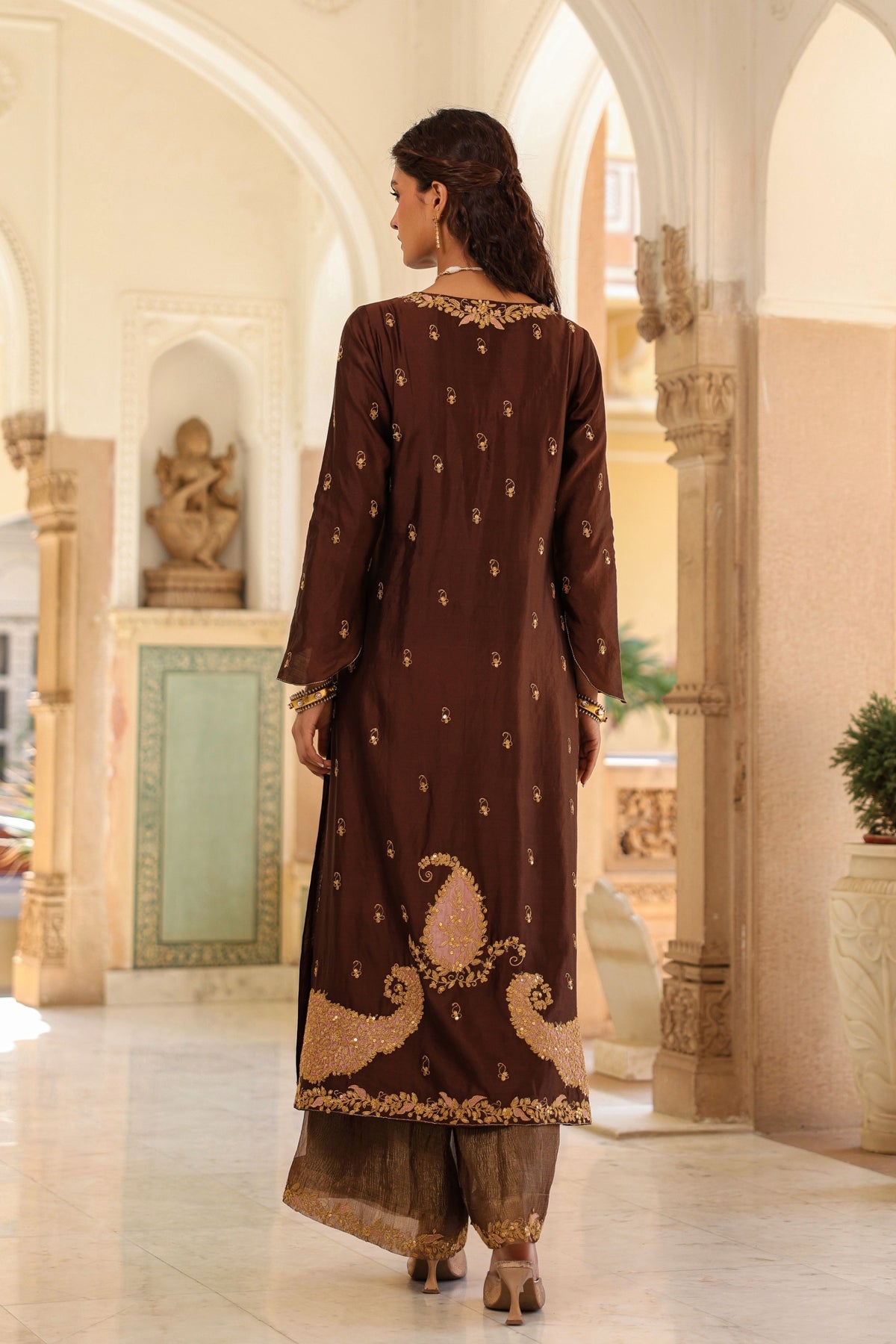 Riwayat Applique Long Kurta Set