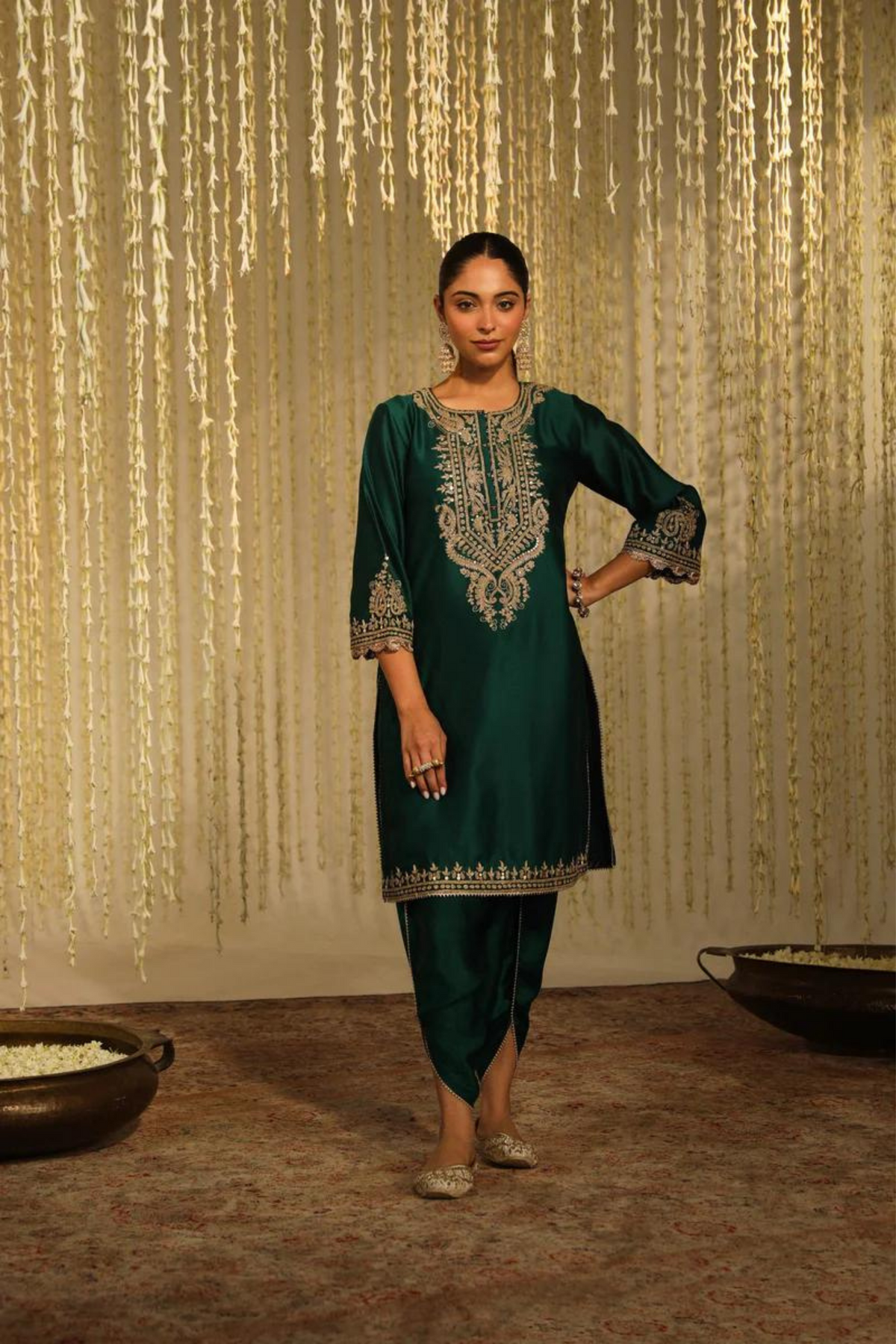 Amayra Emerald Green Kurta Set