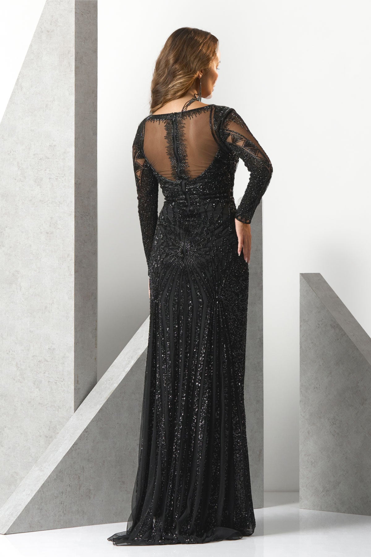 Moran V -neck Embroided Gown