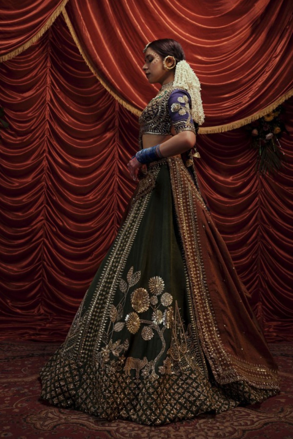 Vadhu Lehenga Set