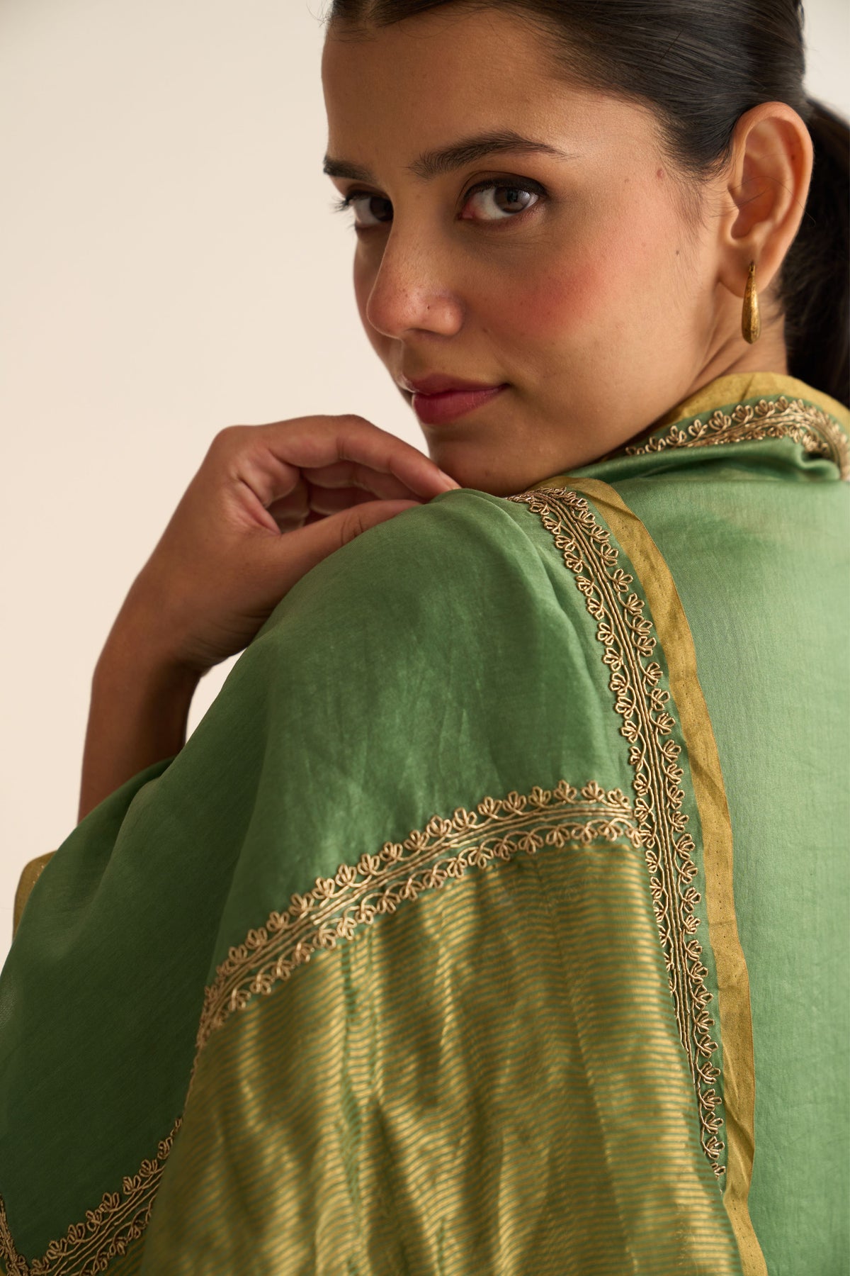 Mridini Sage Green Kurta Set