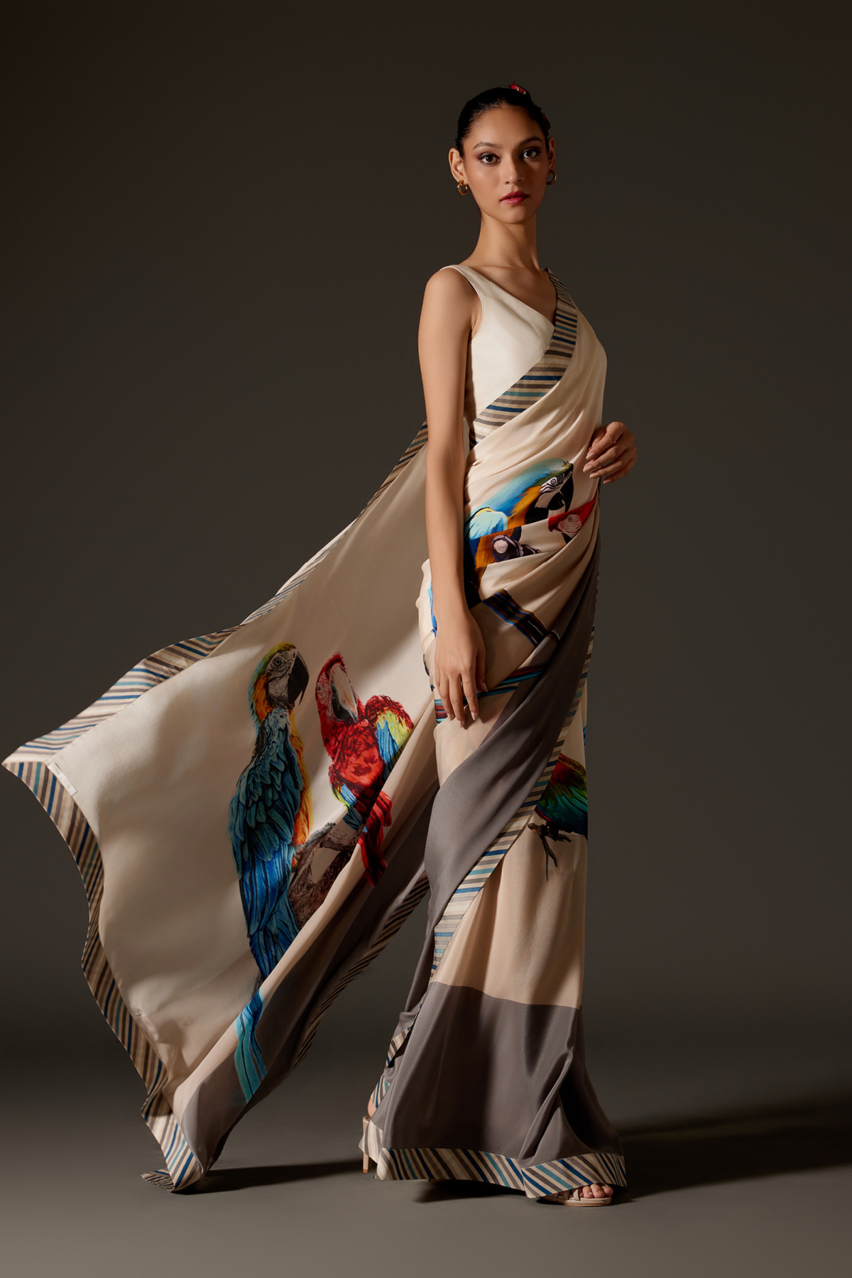 Printed Elegant Crepe Saree