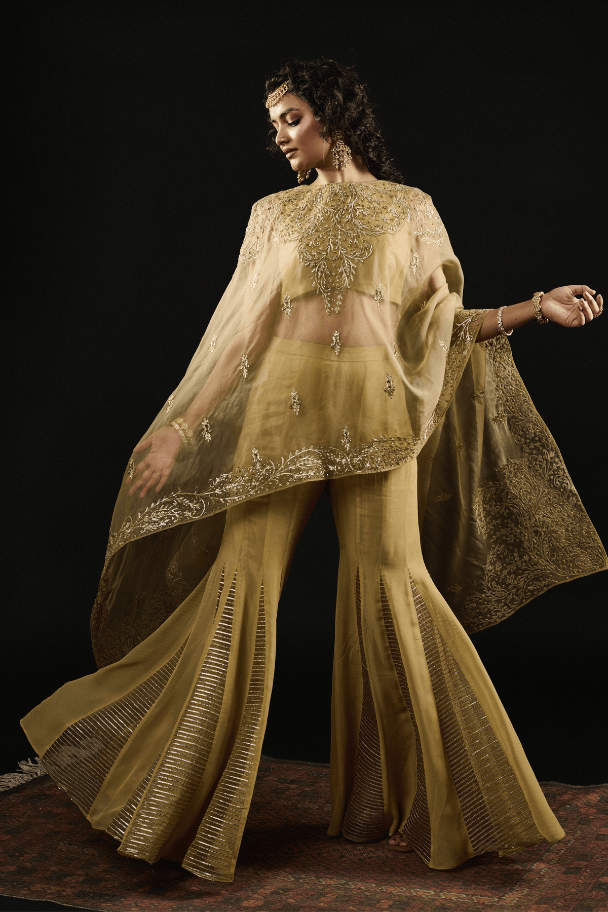 Noor Golden Kaftan Set