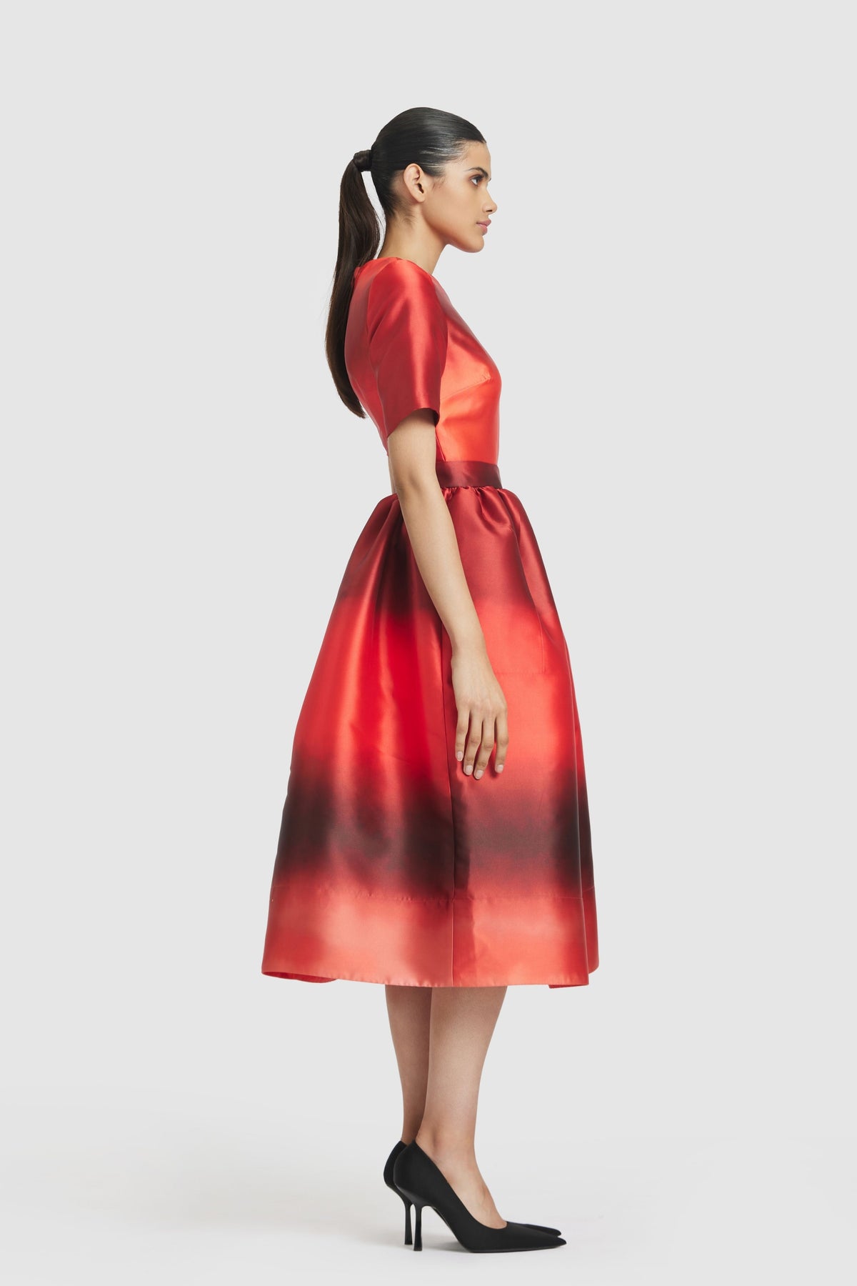 Red Short Sleeve Midi Dress