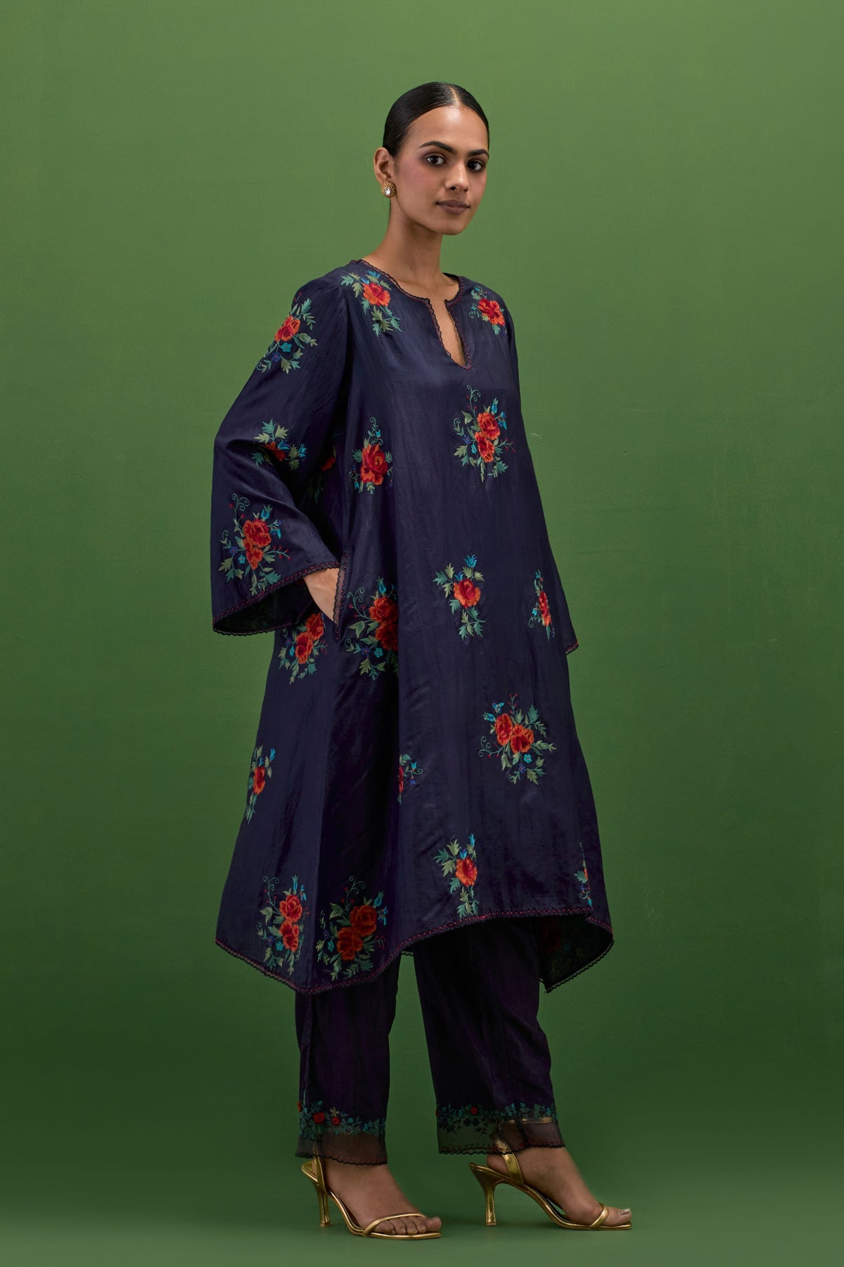 Midnight Blue Roses Kurta Set