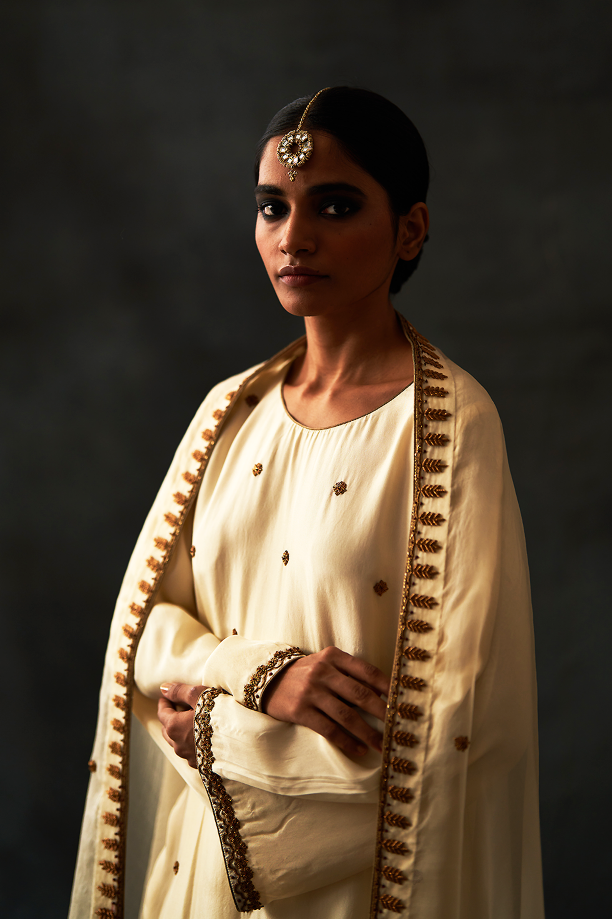 Ivory Sharara Set