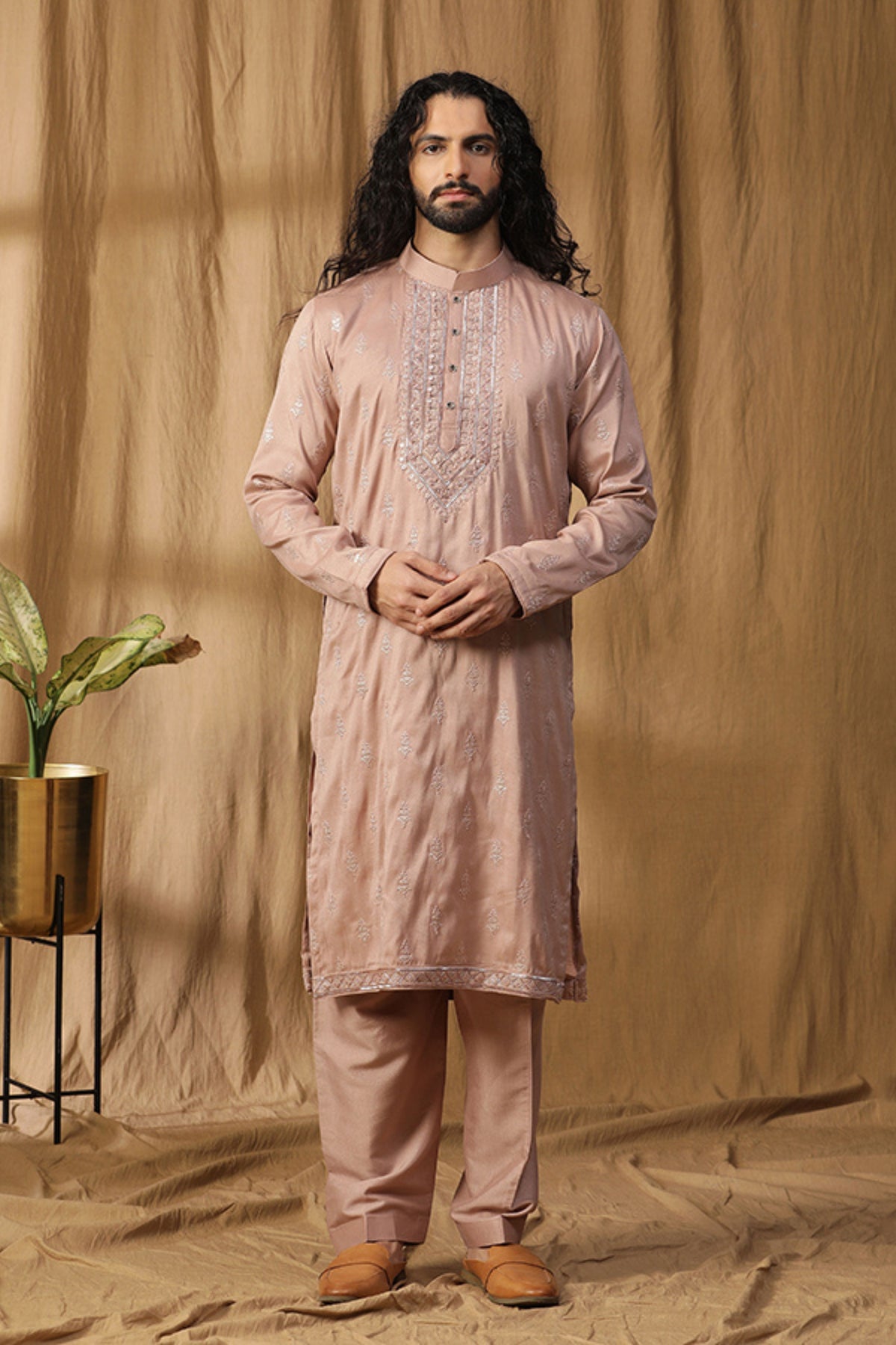 Rose Rooh Embroidery Kurta Set