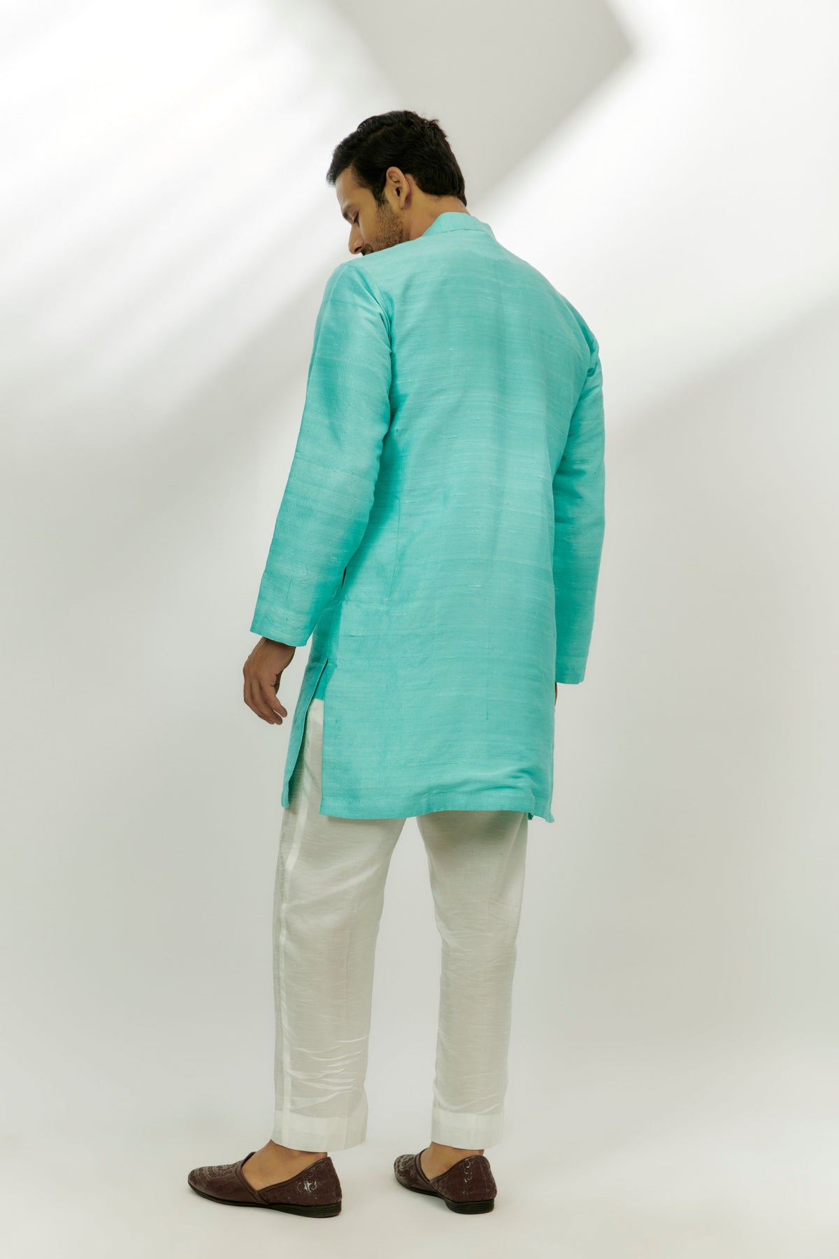 Cyan Blue Raw Silk Embroiderd Kurta