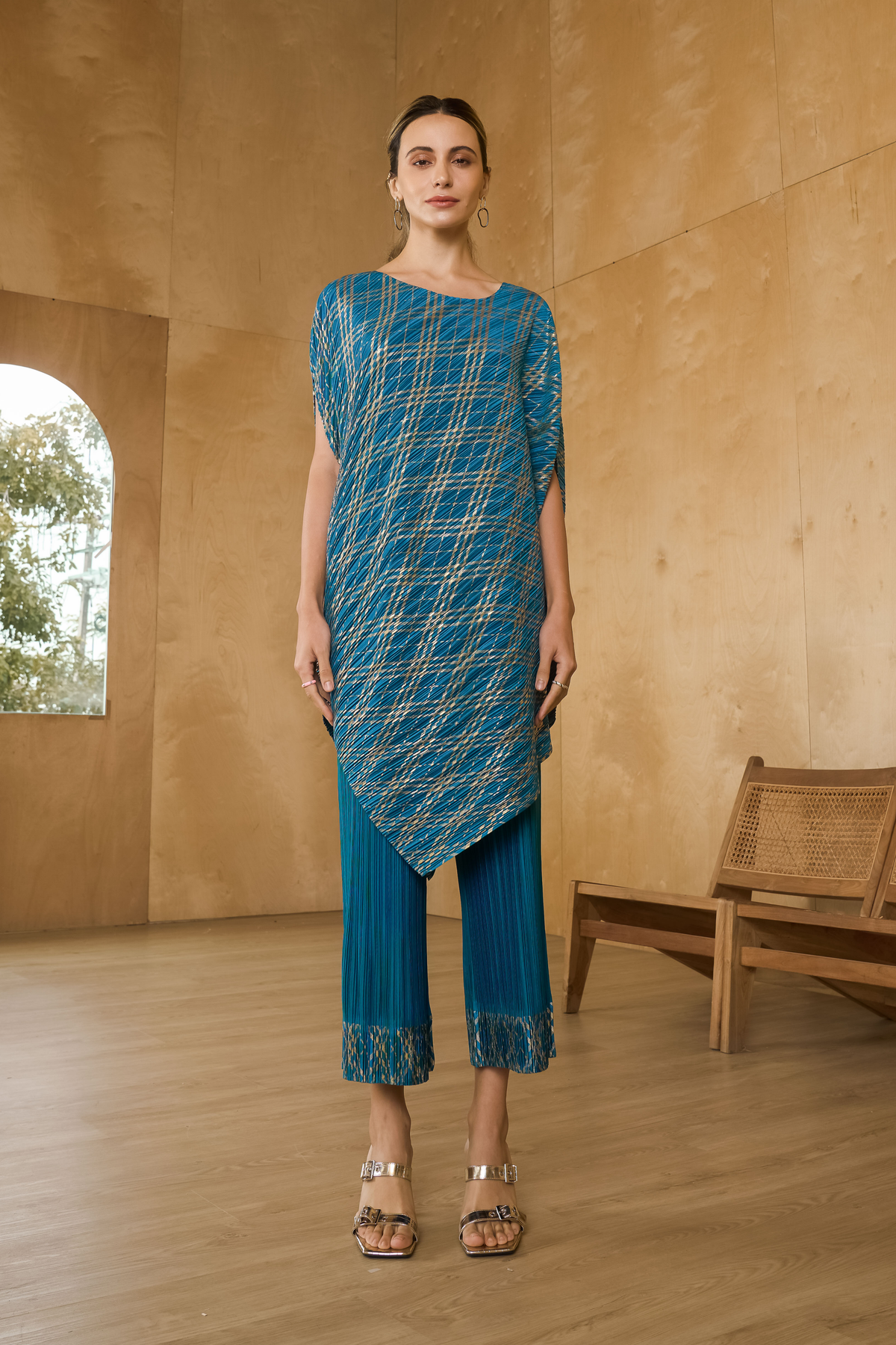 Teal Blue Metallic Kurti Drape Set