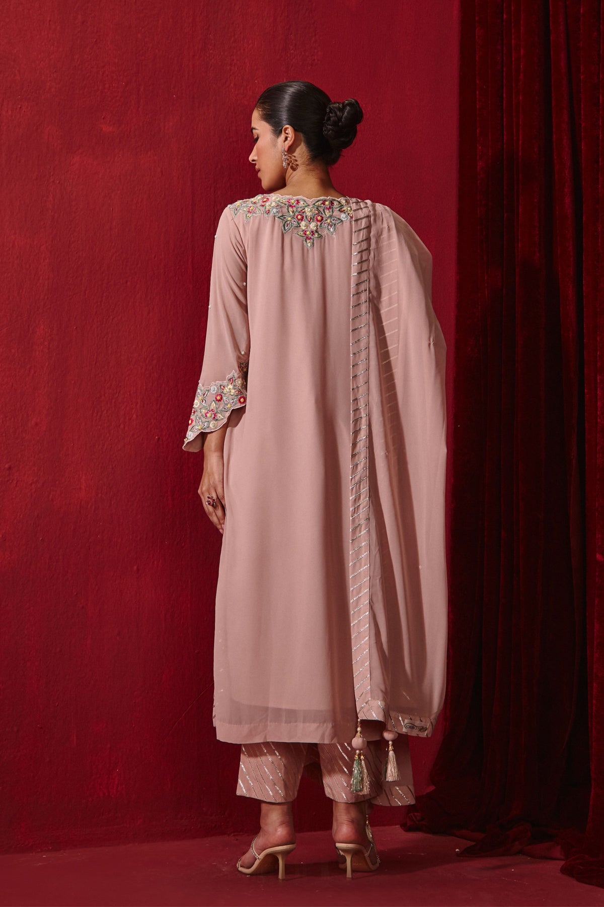 Rose Pink Riwaaz Kurta Set