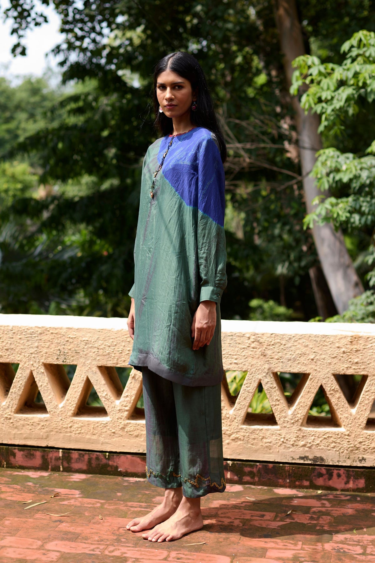 Tie-dye Embroidered Tunic Set With Tassels