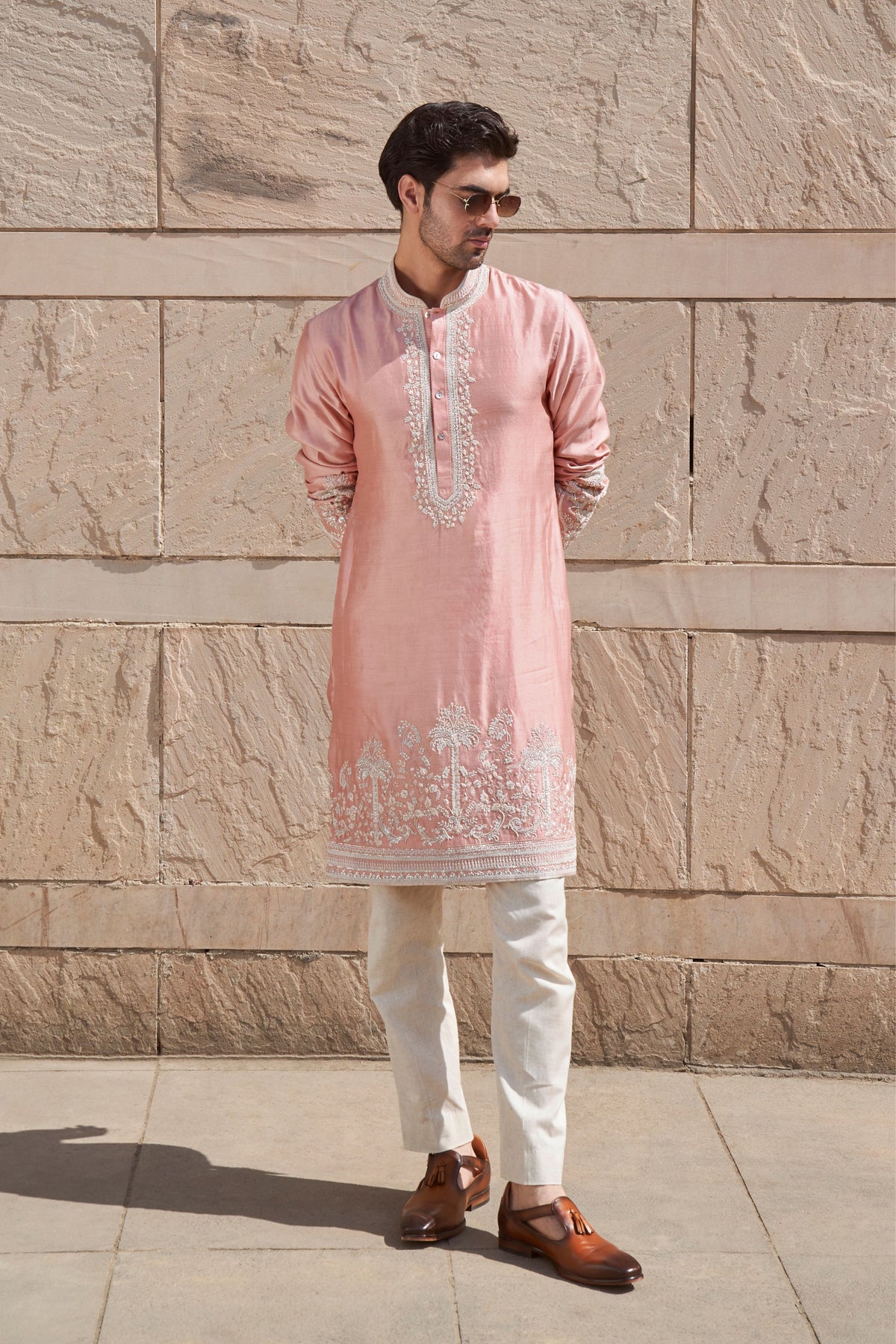 Firdaus Embroidered Kurta