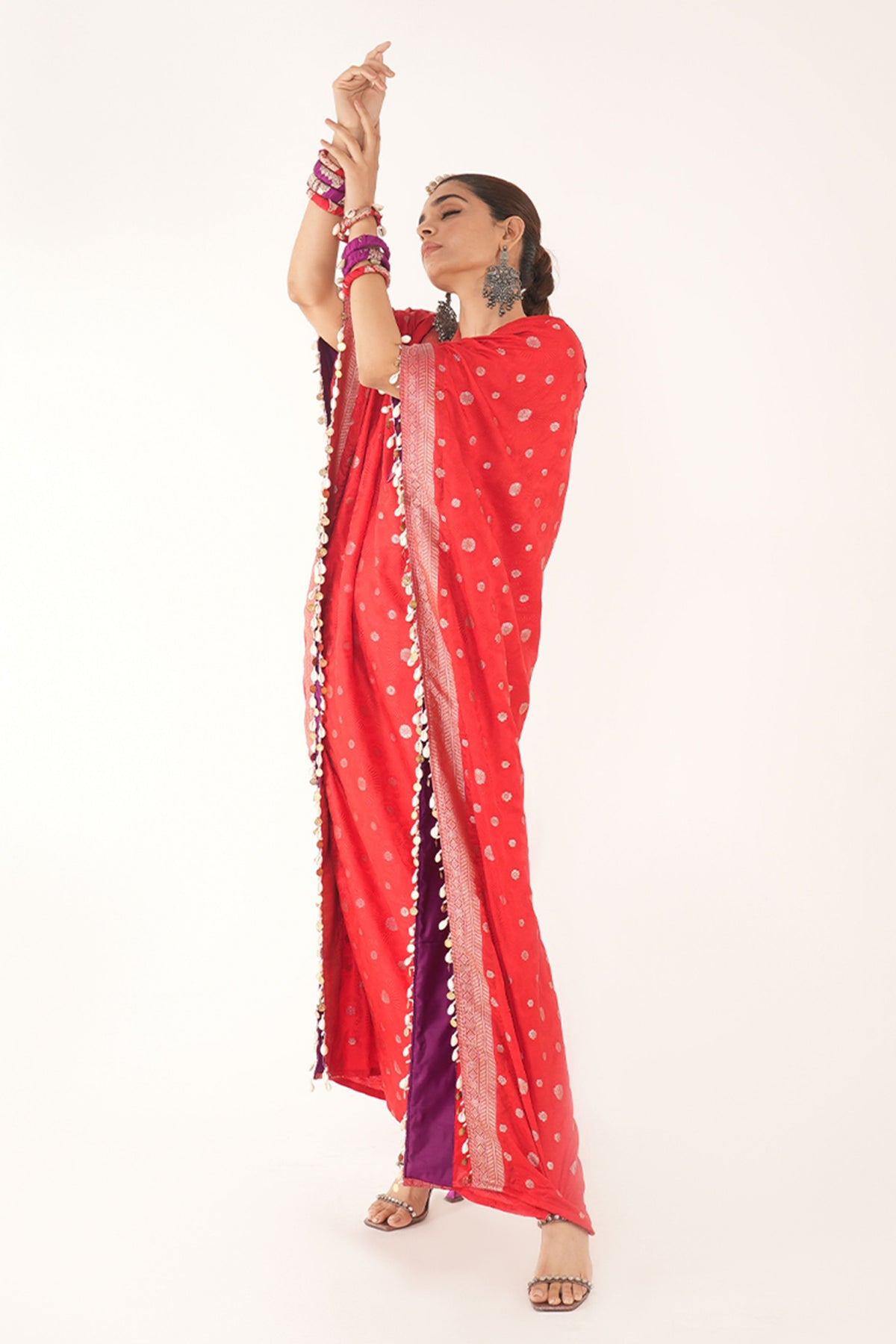 Som Red Kaftan