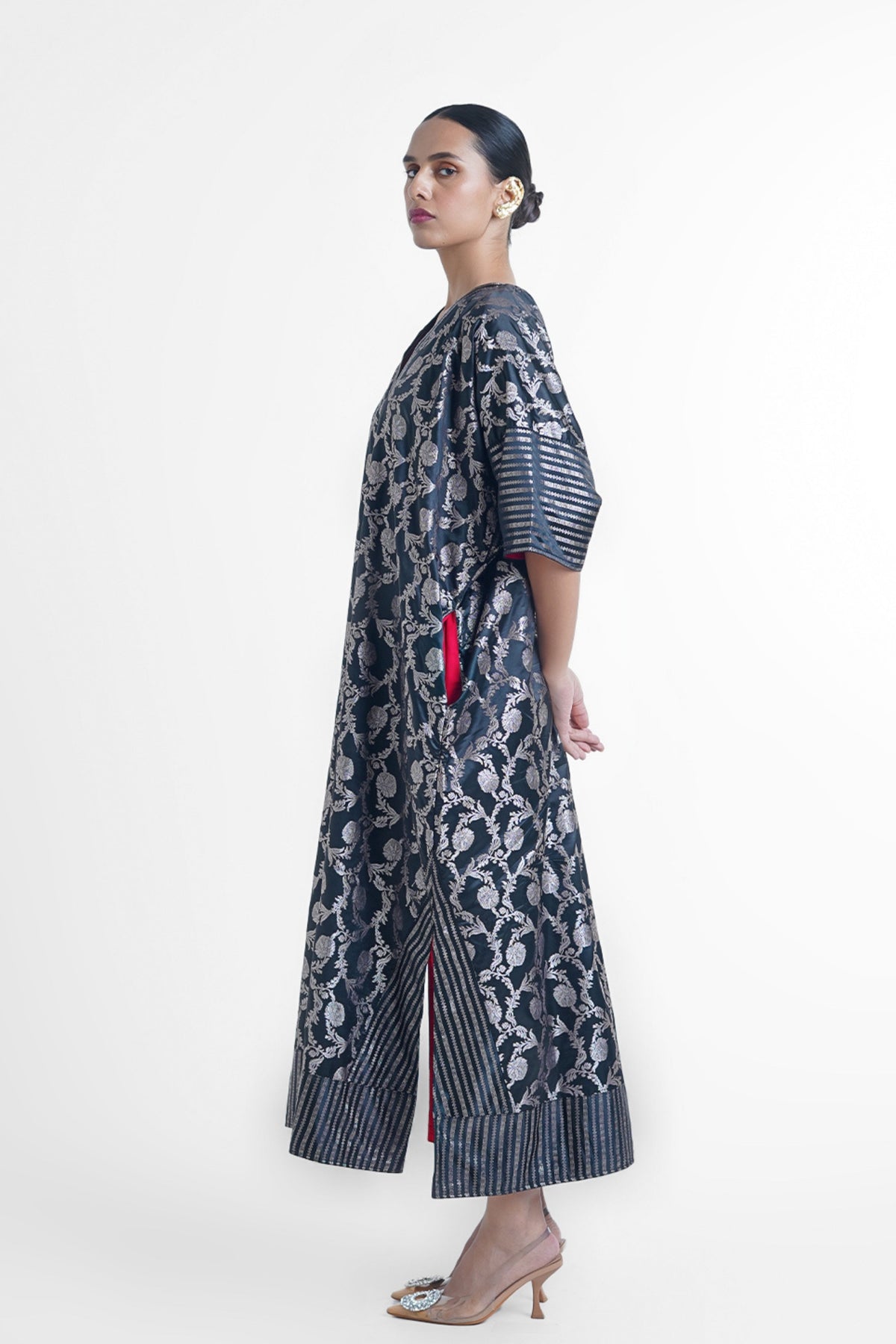 Black Varga Kaftan