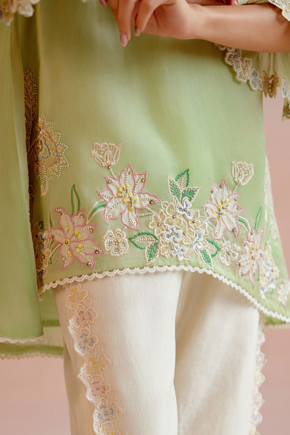 Mint Green Contrast Paisely Embroidered Tunic Set