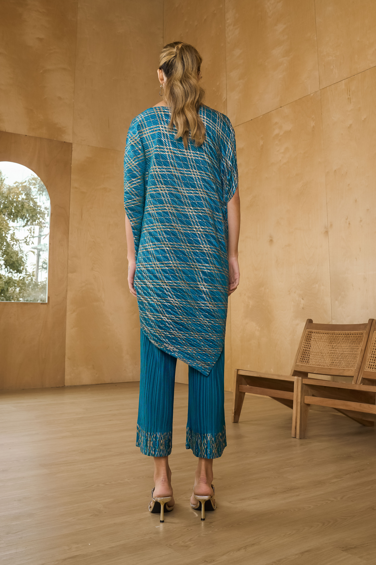 Teal Blue Metallic Kurti Drape Set