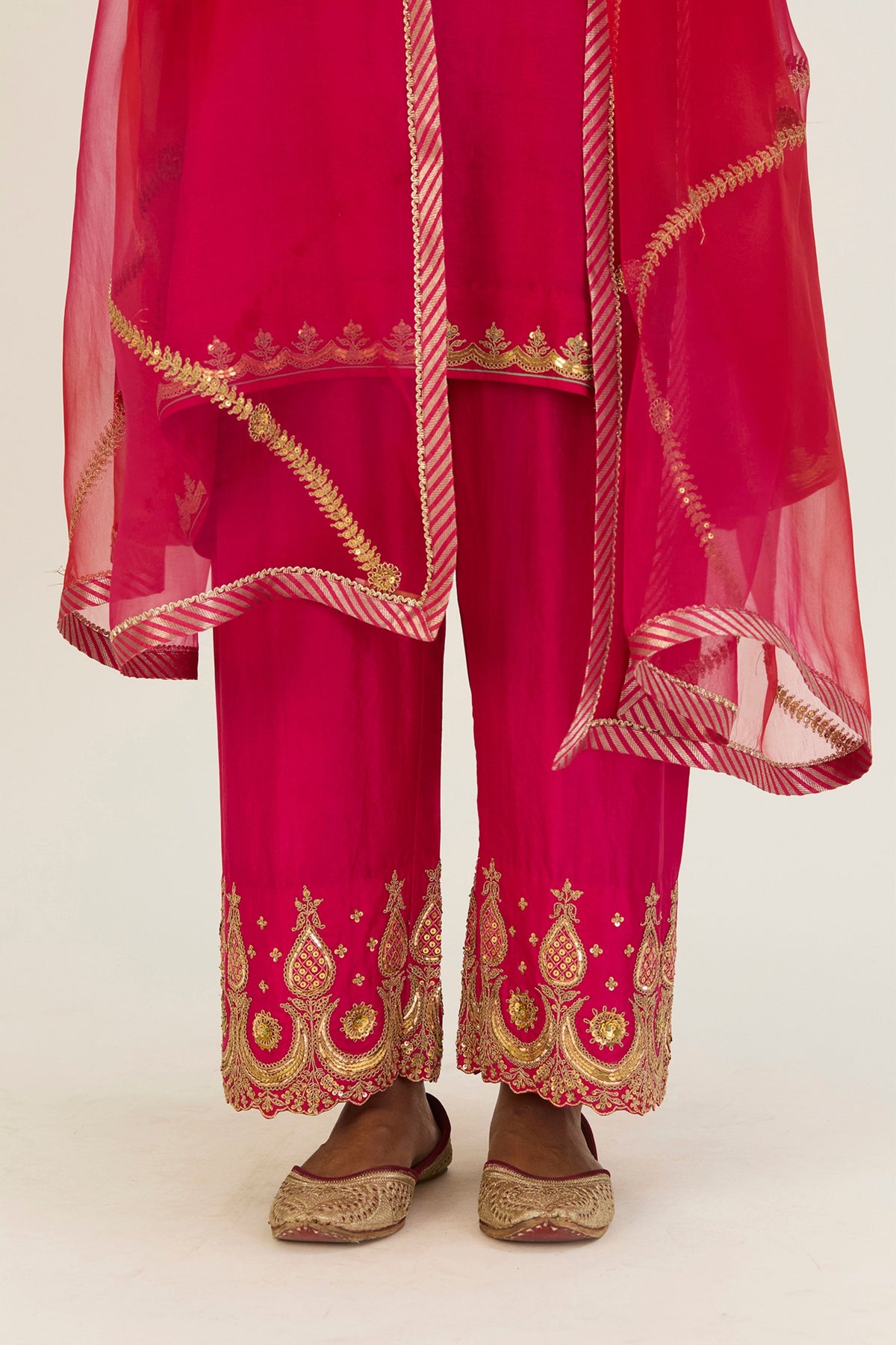 Alta Fuschia Kurta &amp; Pants