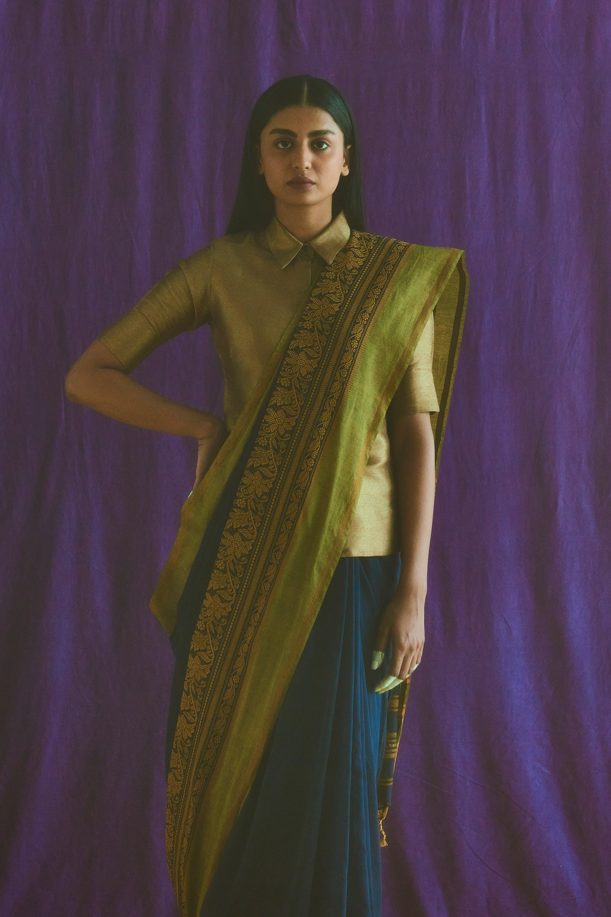 Hand Woven Navy Blue And Yellow Cotton Saree