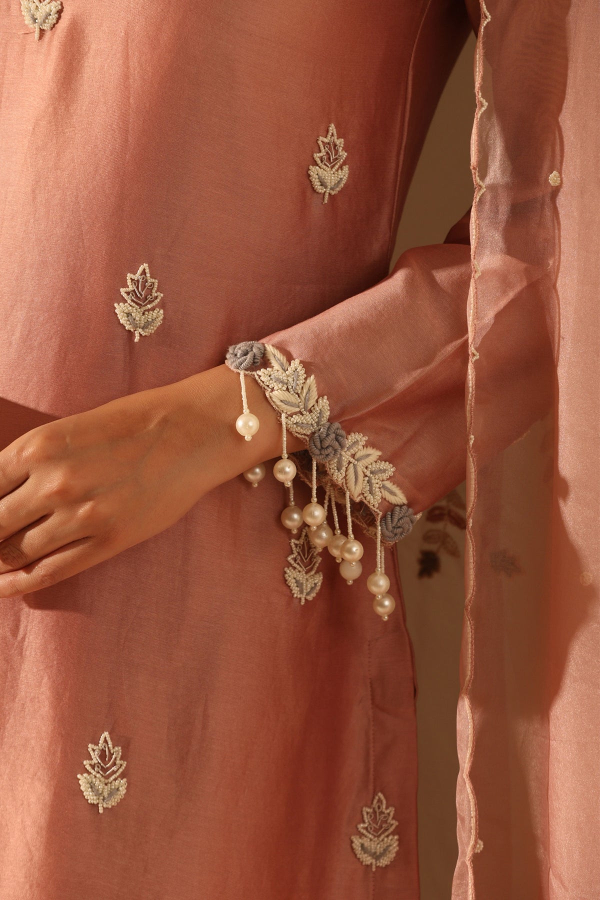 Neela Pink Kurta Set