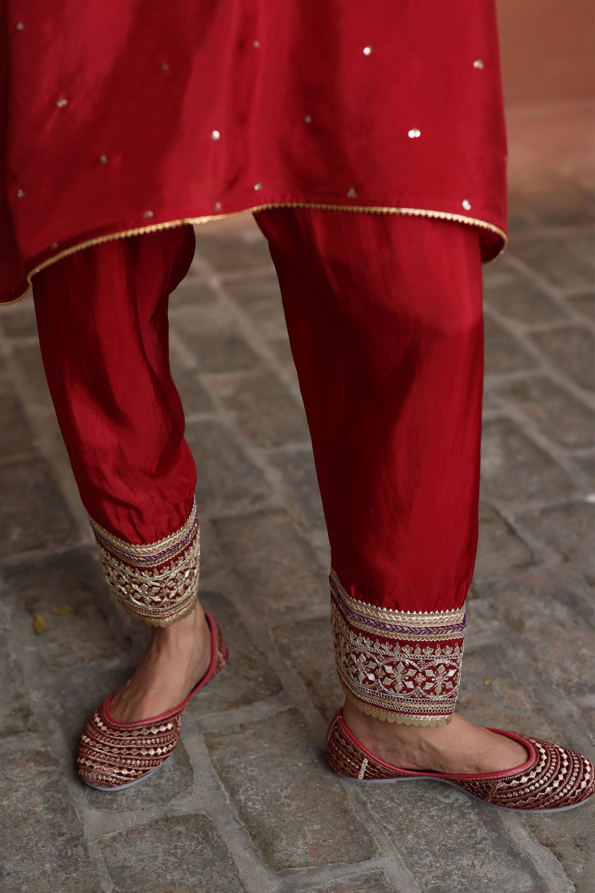 Red Nazira Kurta Set