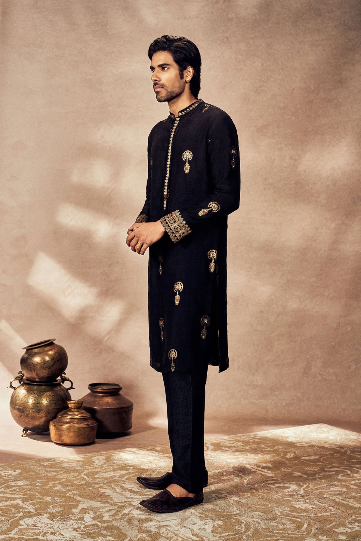 Black Traveller&#39;s Palm Jacquard Kurta