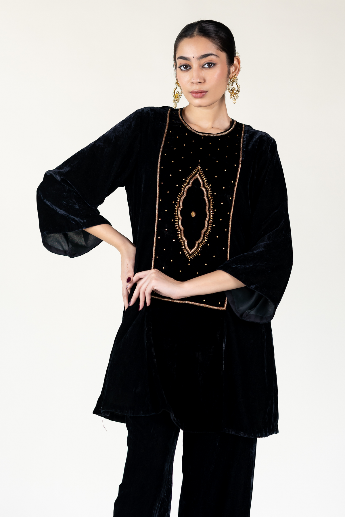 Black Naaz Tunic Set