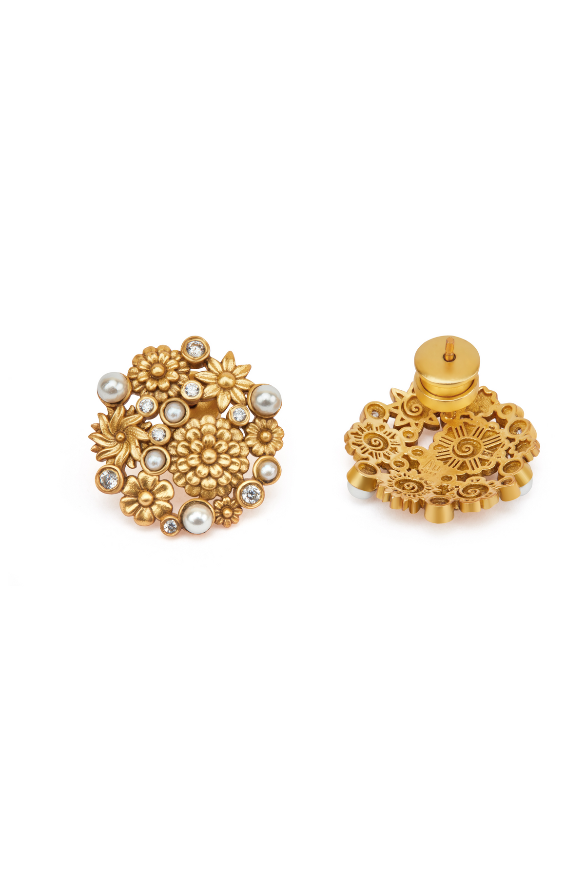 Opaline Perla Studs