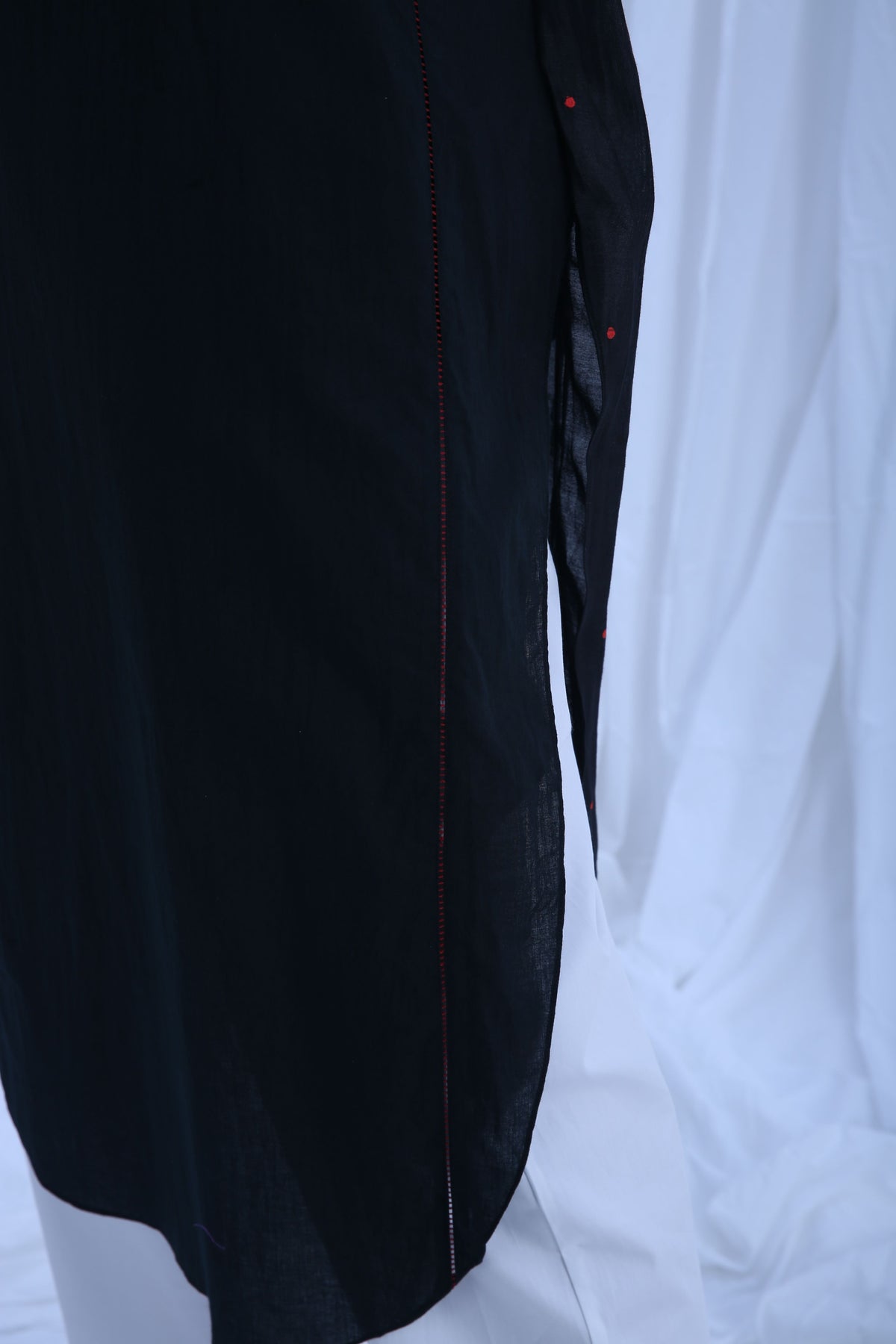 Black Red Dot Round Neck Kurta Set