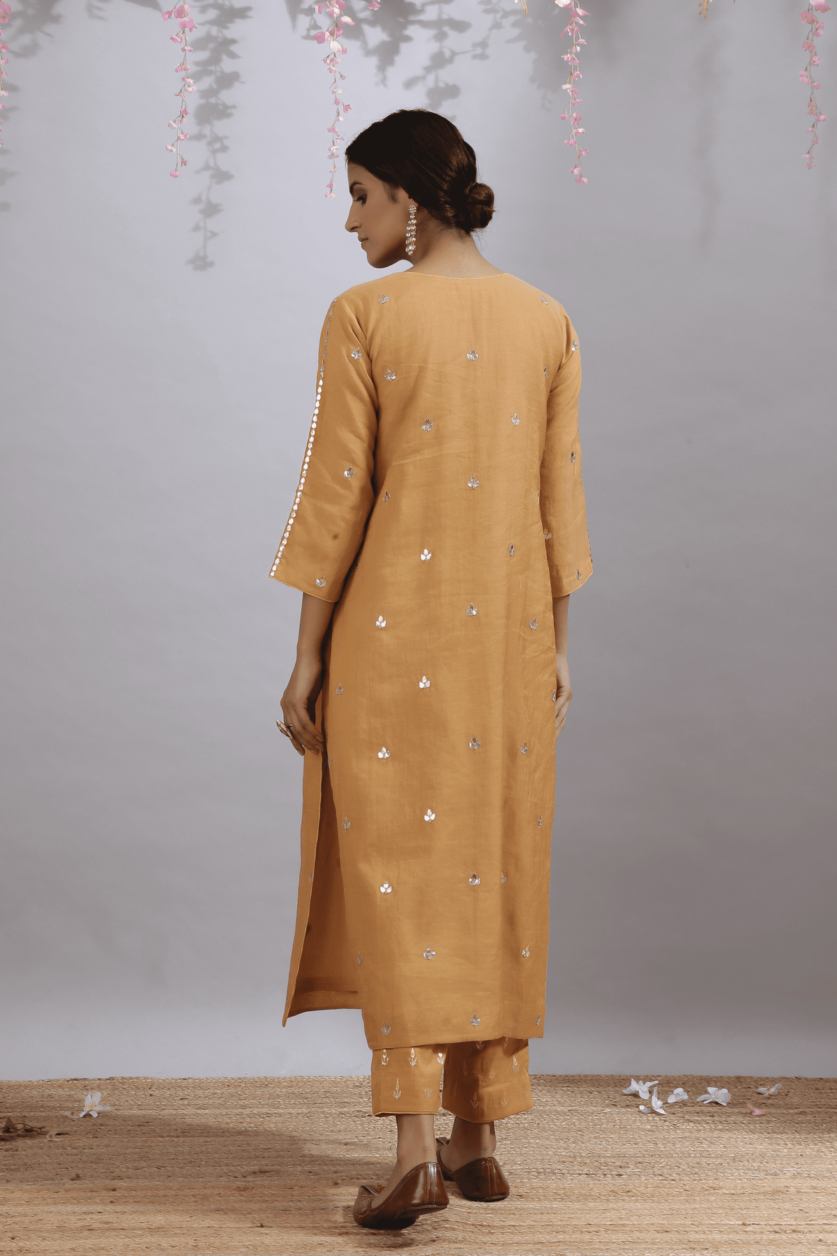 Sona Gottiya Camel Kurta Set