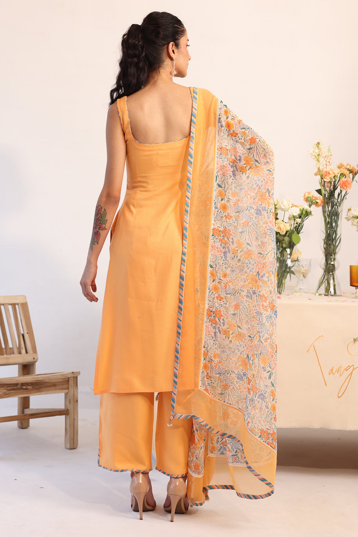 Mandarin Dupatta