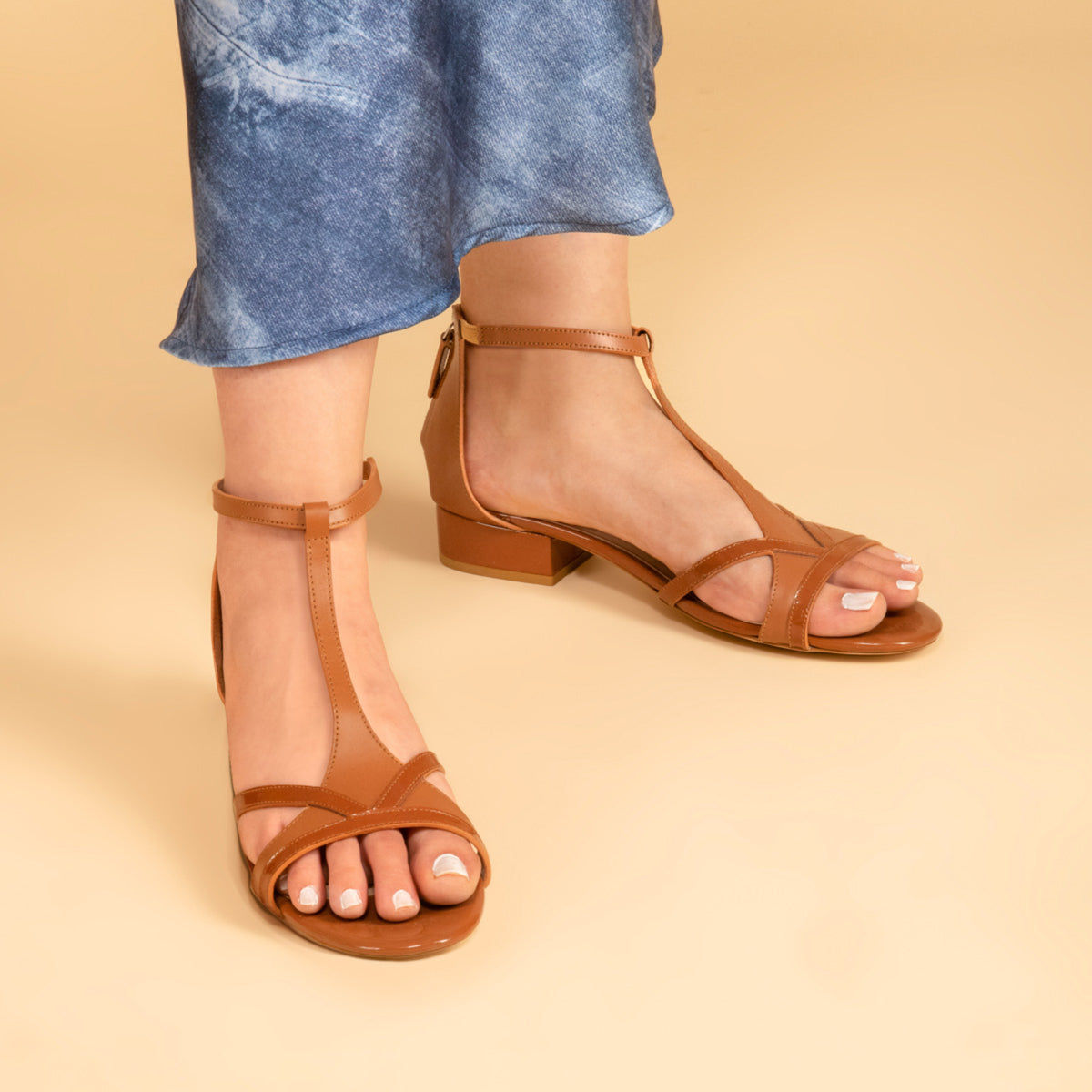 Brick &amp; Tan1 Inches Open Toe Flats