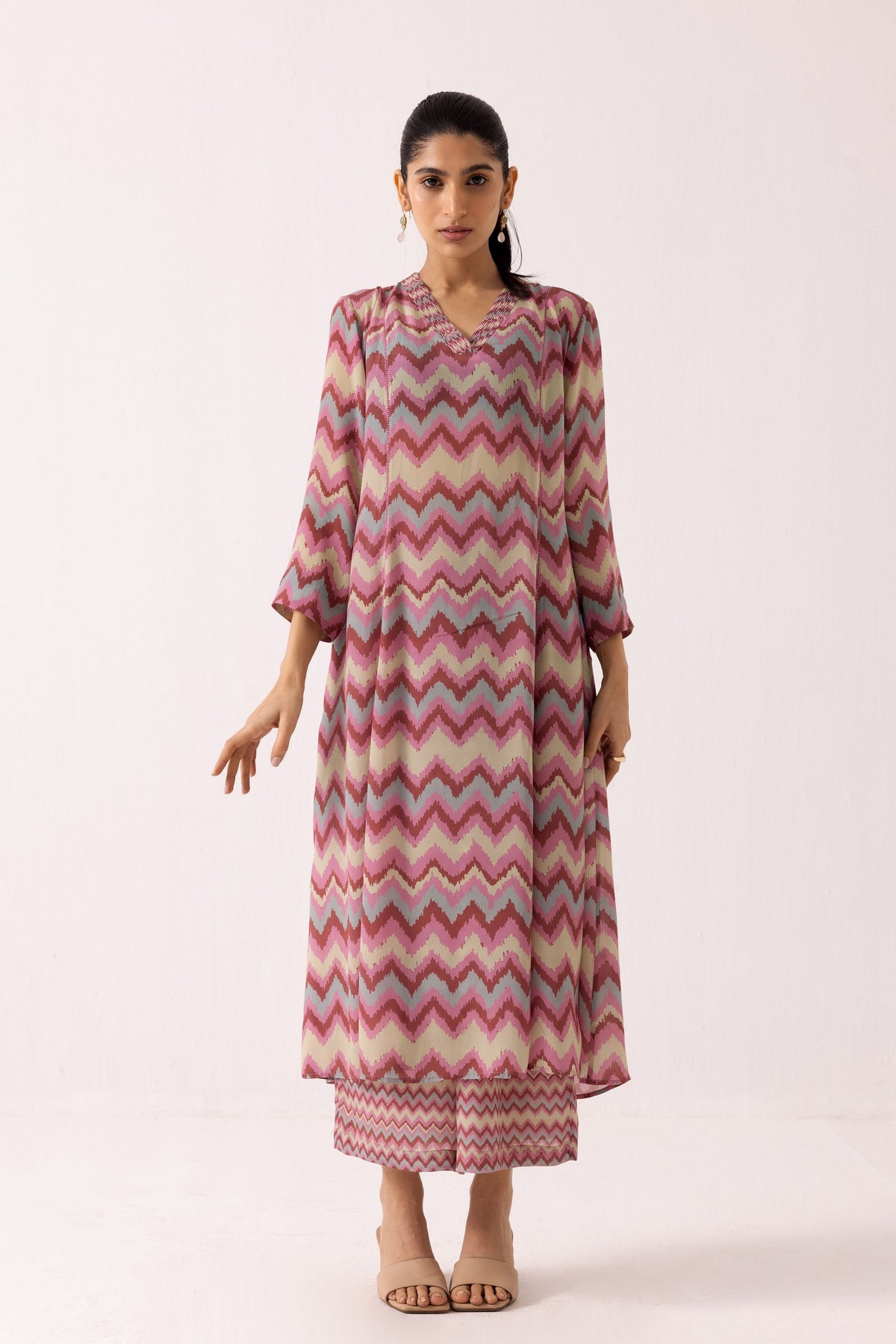 Thea Chevron Kurta in Pink