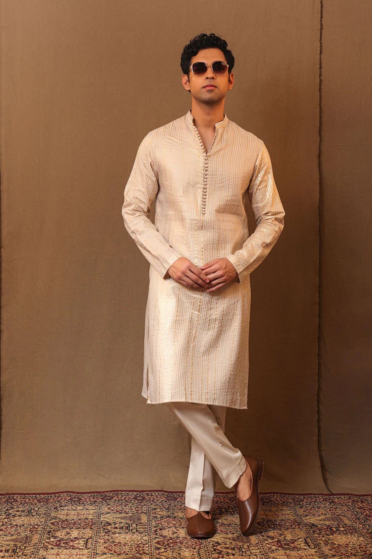 Off-white Kurta Set