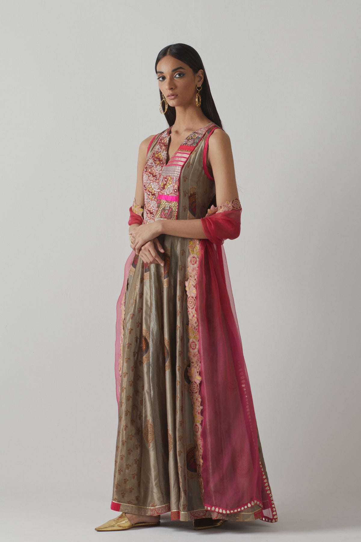 Grey &amp; Fuchsia Anarkali Set