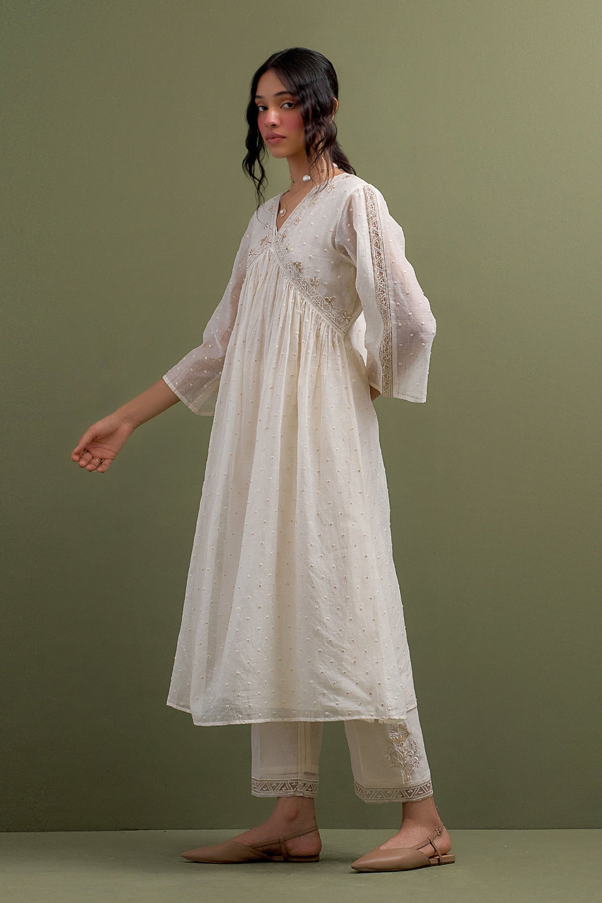 Ivory Embroidered Gather Kurta Set