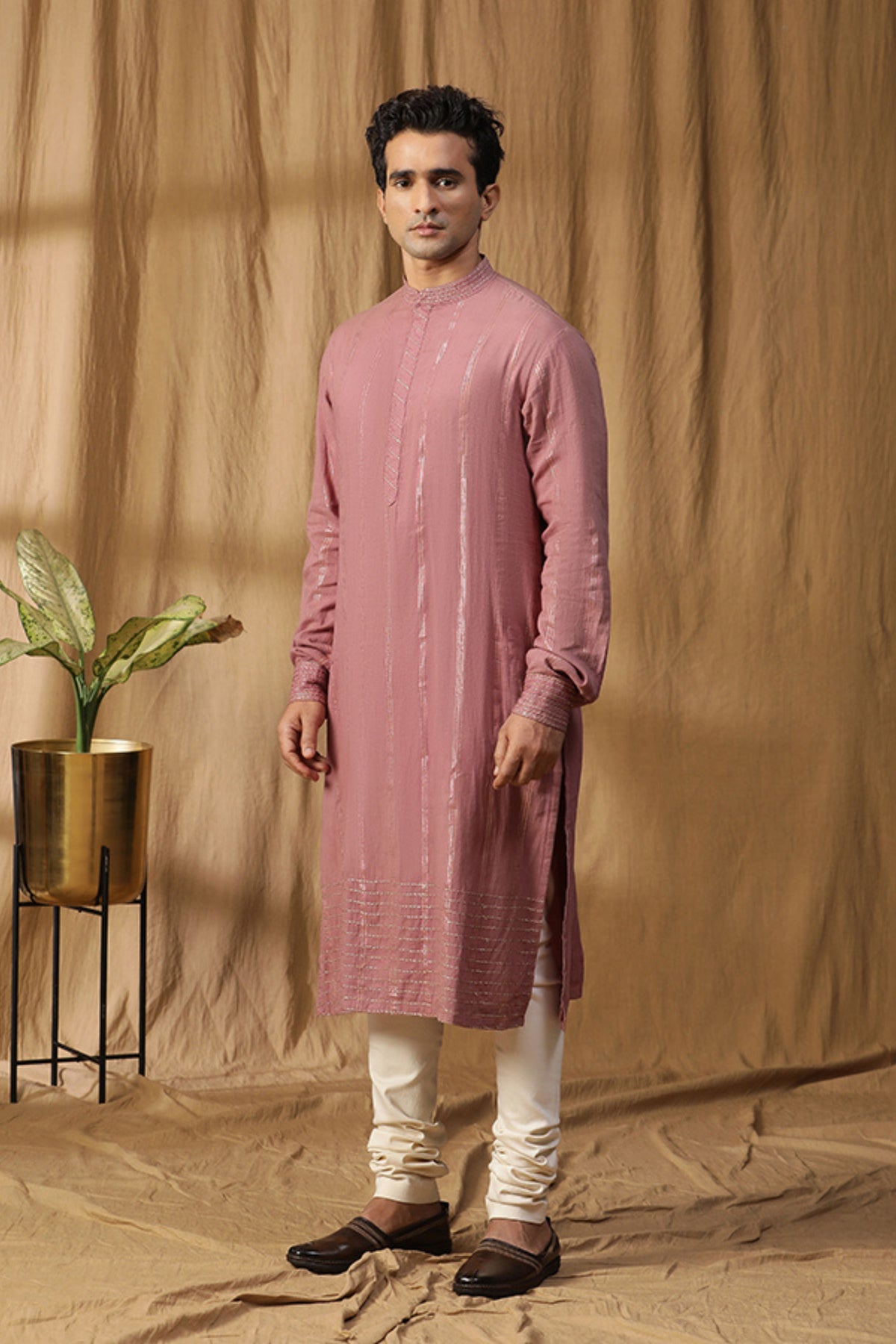 Rose Zari Kurta Set