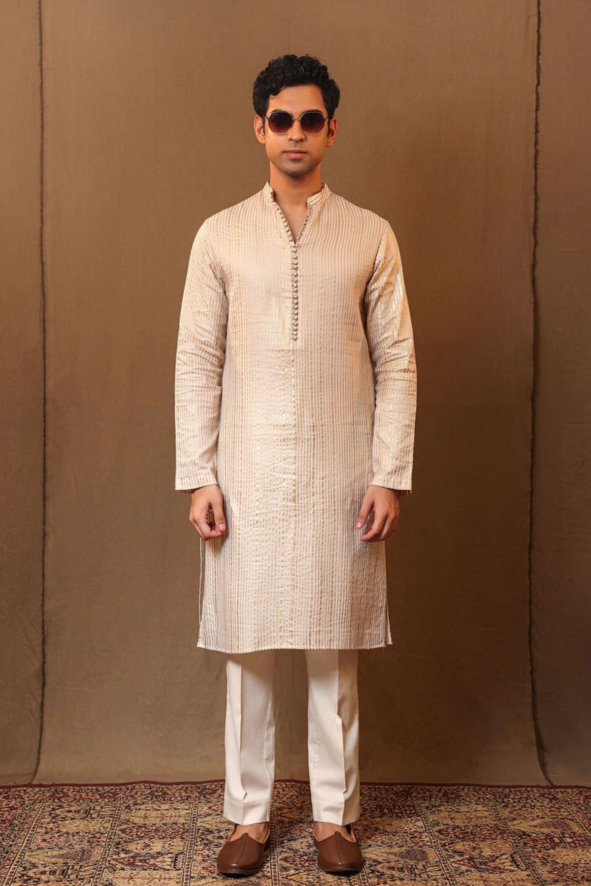 Off-white Kurta Set