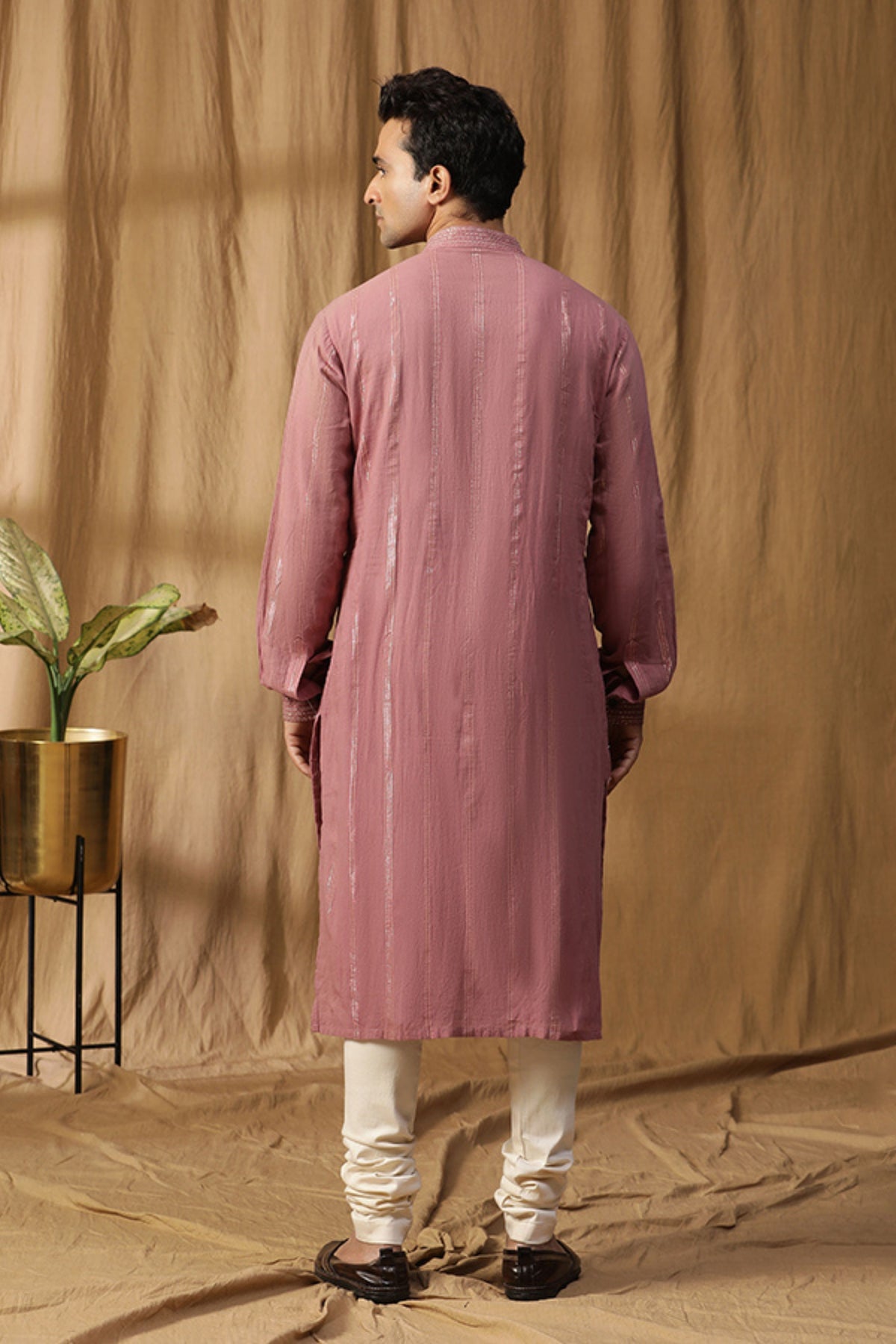 Rose Zari Kurta Set