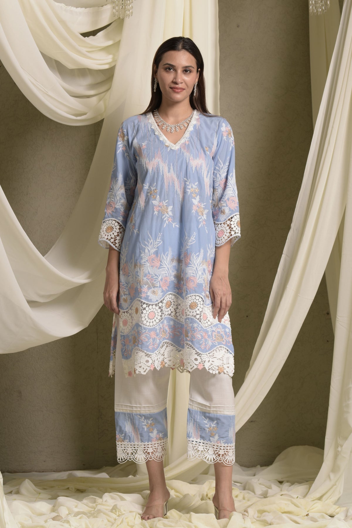 Myra Mesh Floral Lace Blue Daffodil Kurta Set