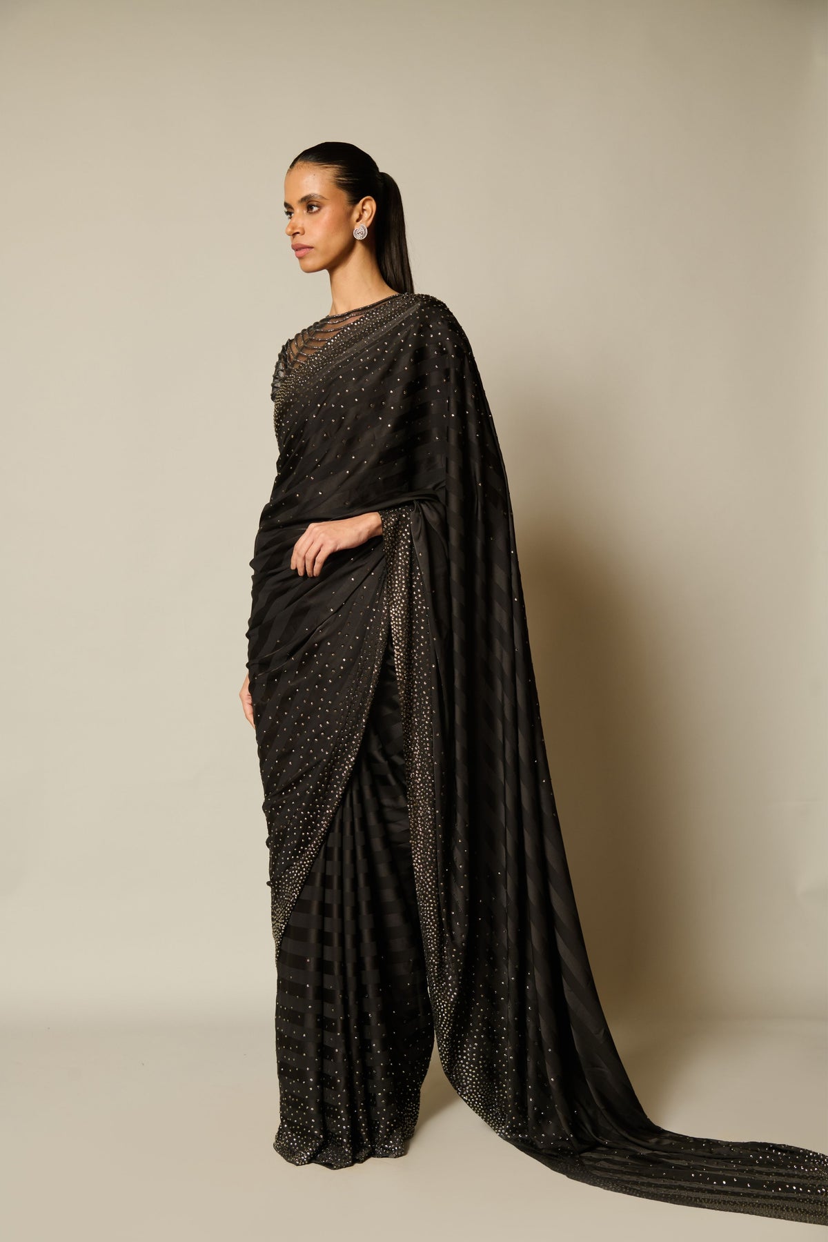 Checkmate Black Gunmetal Gradient Saree