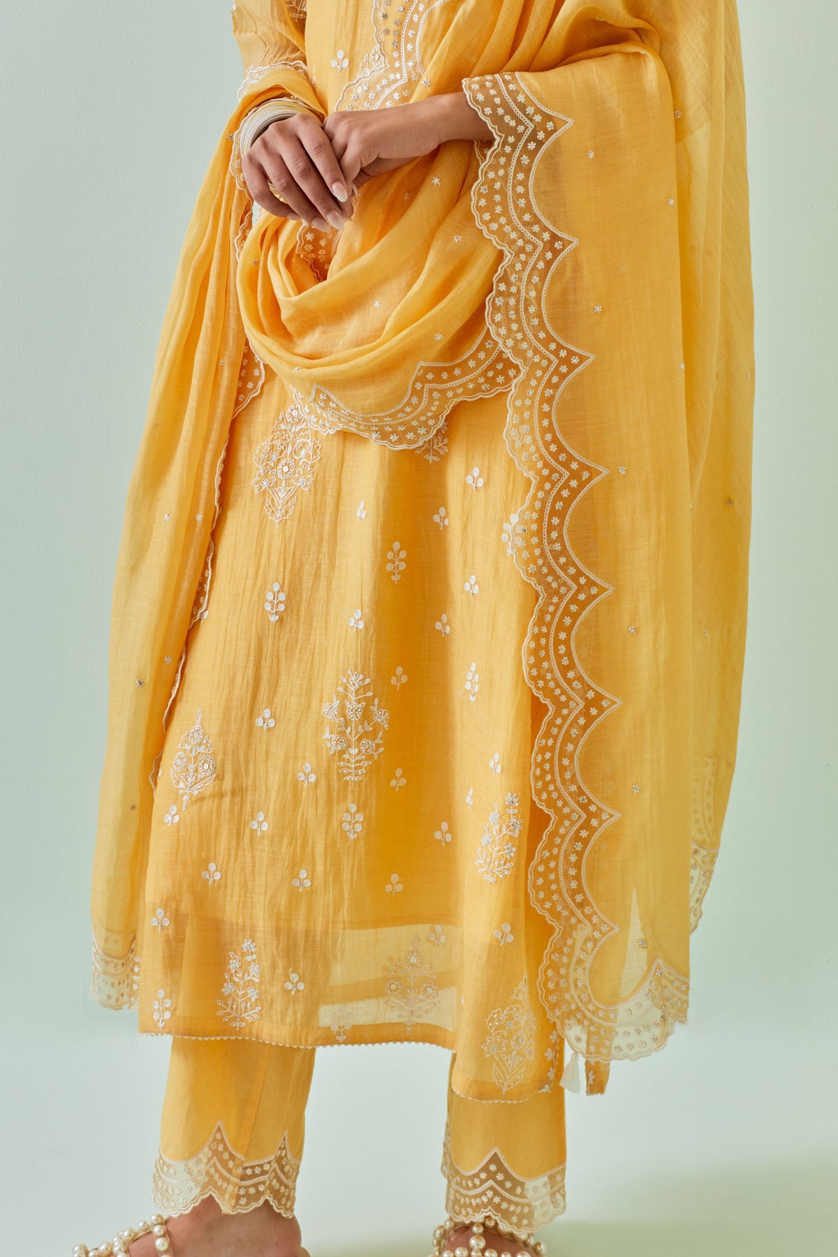 Yellow Scalloped Embroidery Kurta Set