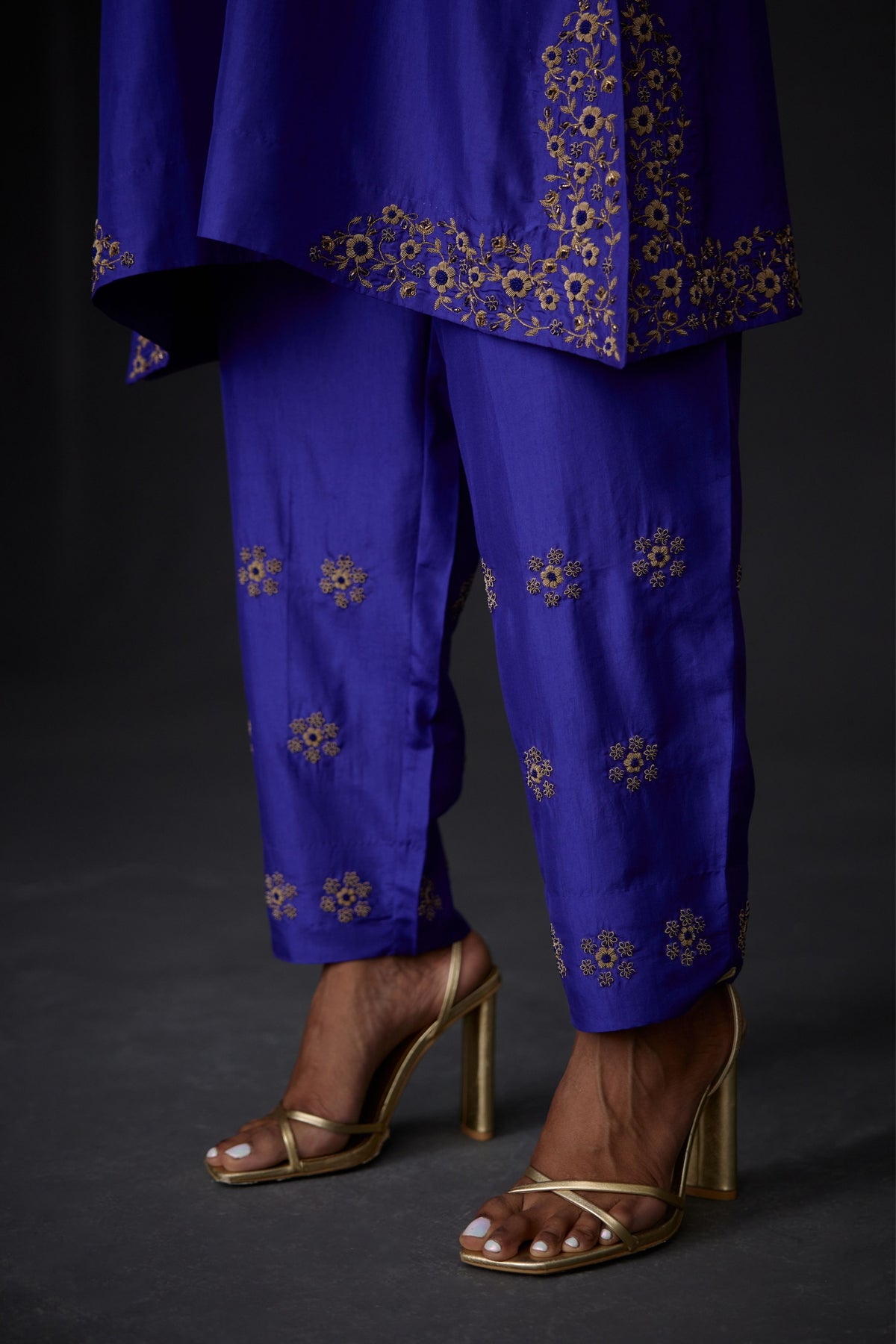 Embroidered Tunic Set in Persian Blue