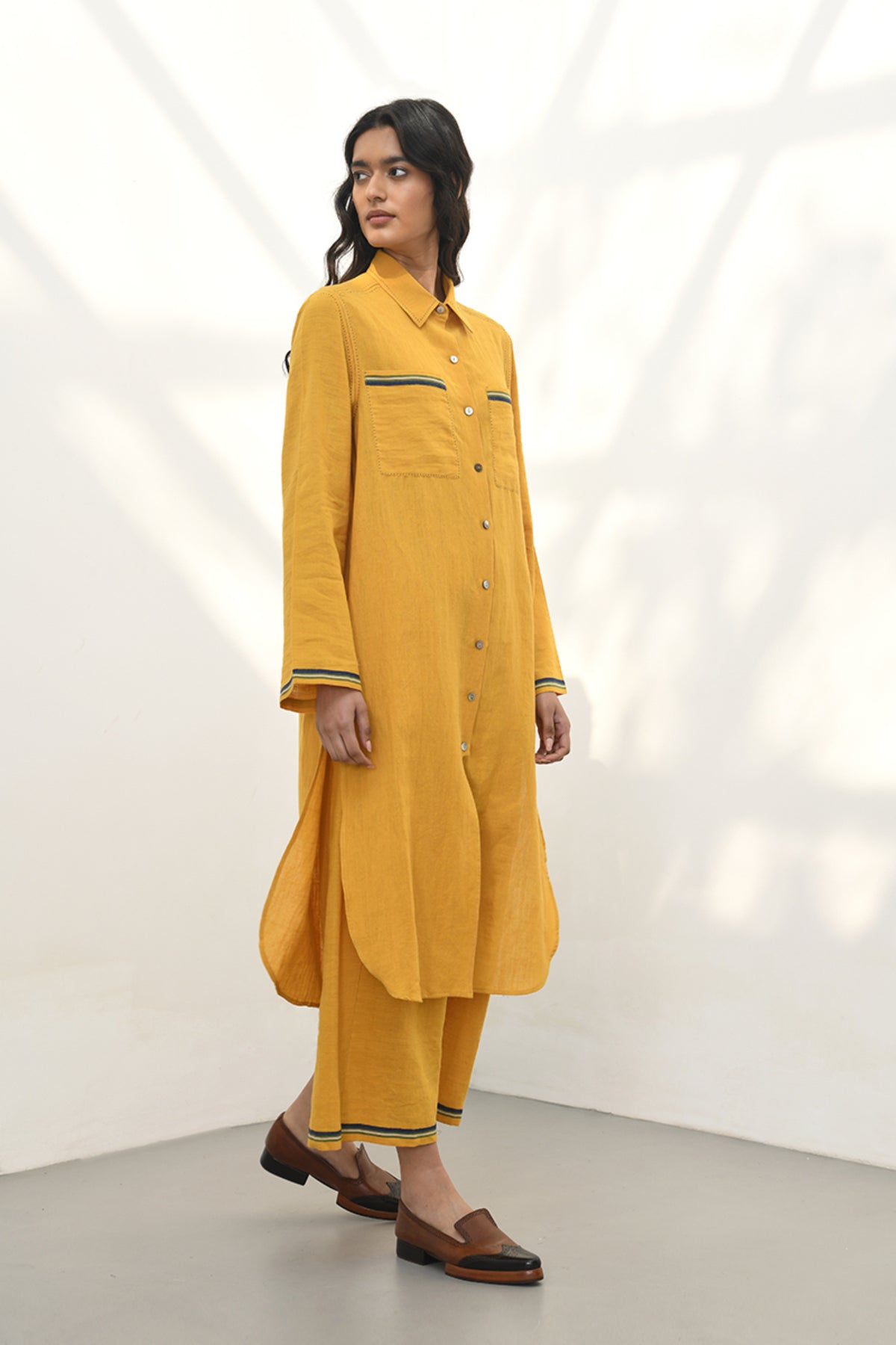 Gubbio Handloom Tunic Set