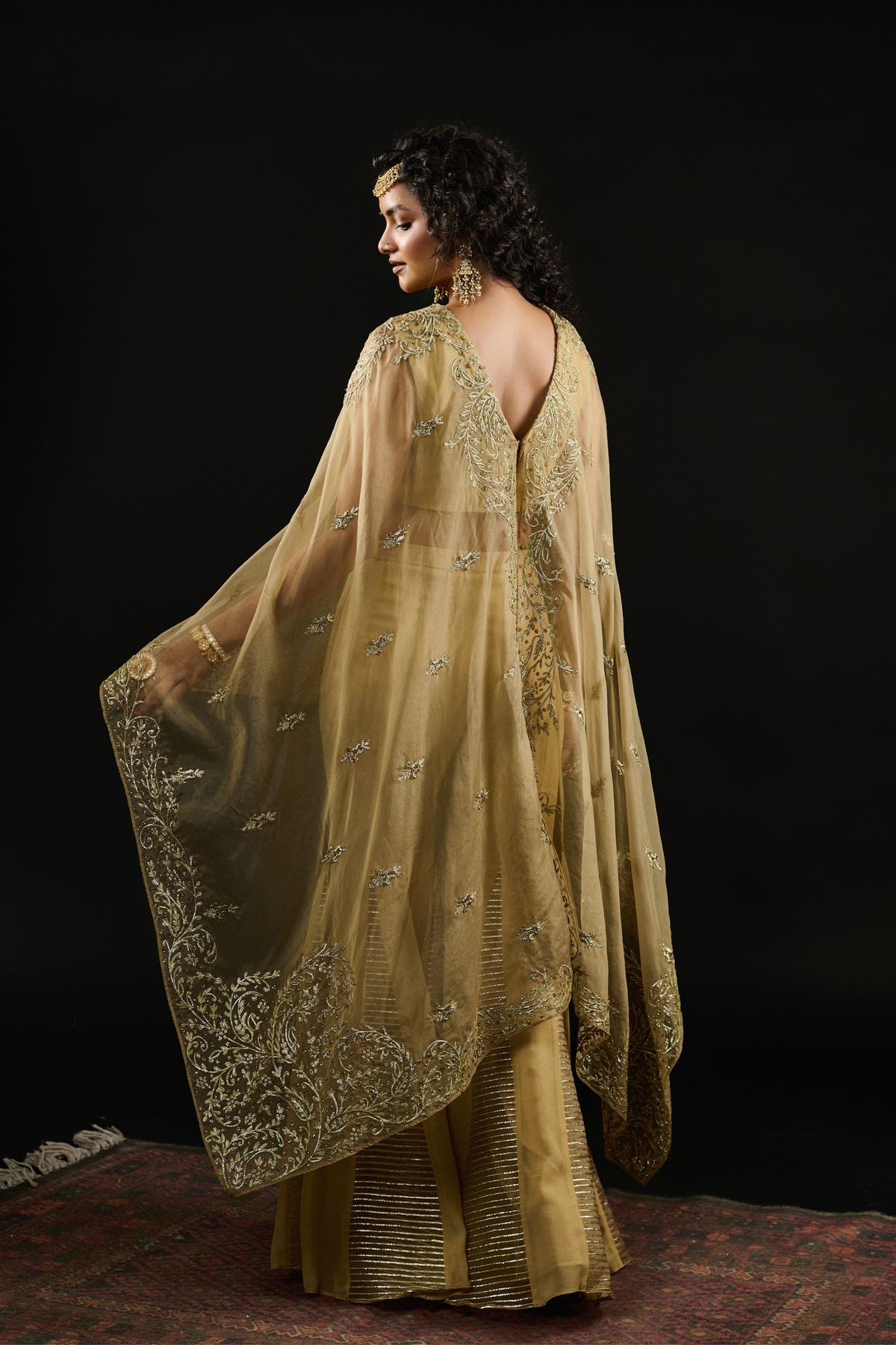 Noor Golden Kaftan Set